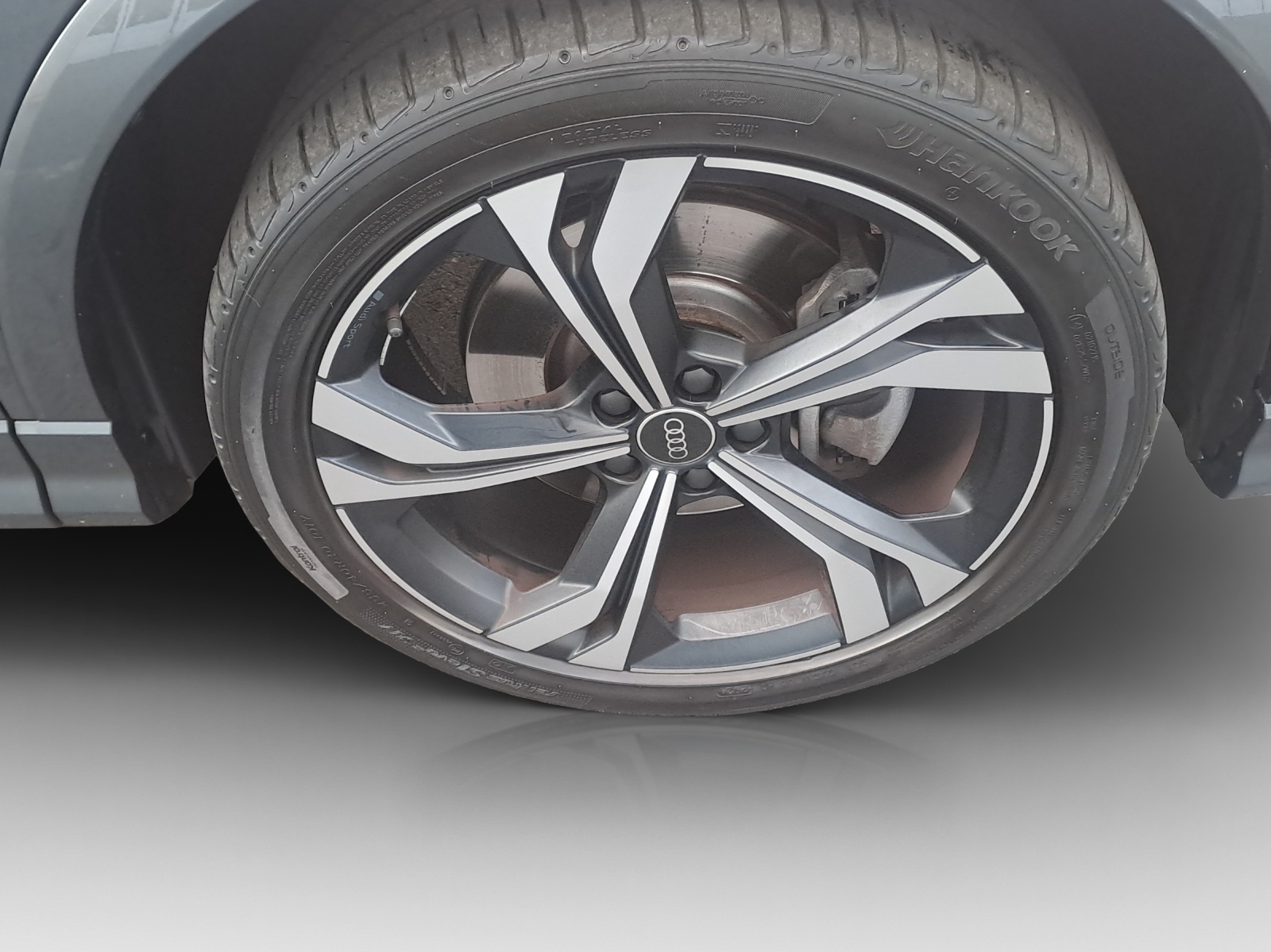 AUDI Q3 Sportback 45 TFSI e S line Attraction S-tronic-image-15