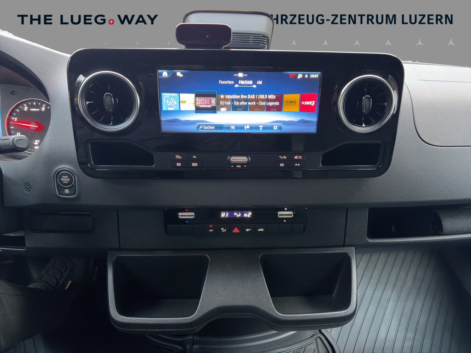 MERCEDES-BENZ Sprinter 319 CDI S Pro 9G-TRONIC-image-13