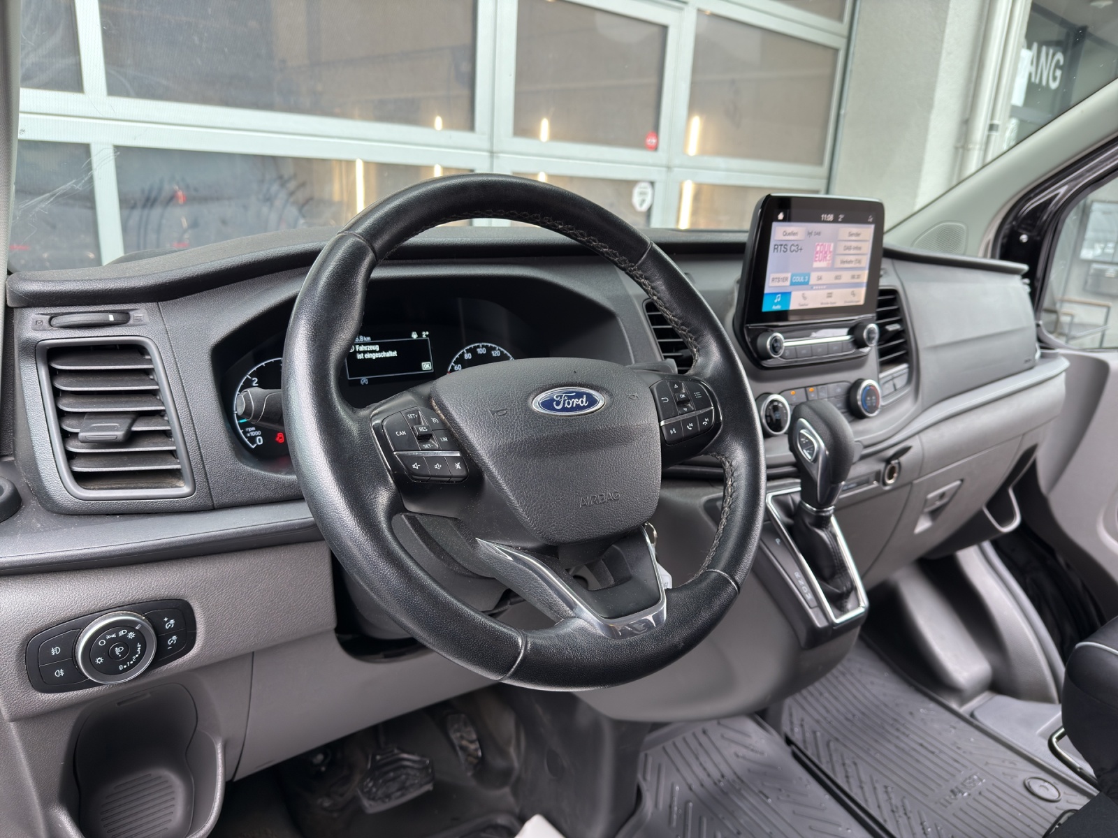FORD Transit Custom 320 L1H1 Trend A-image-20