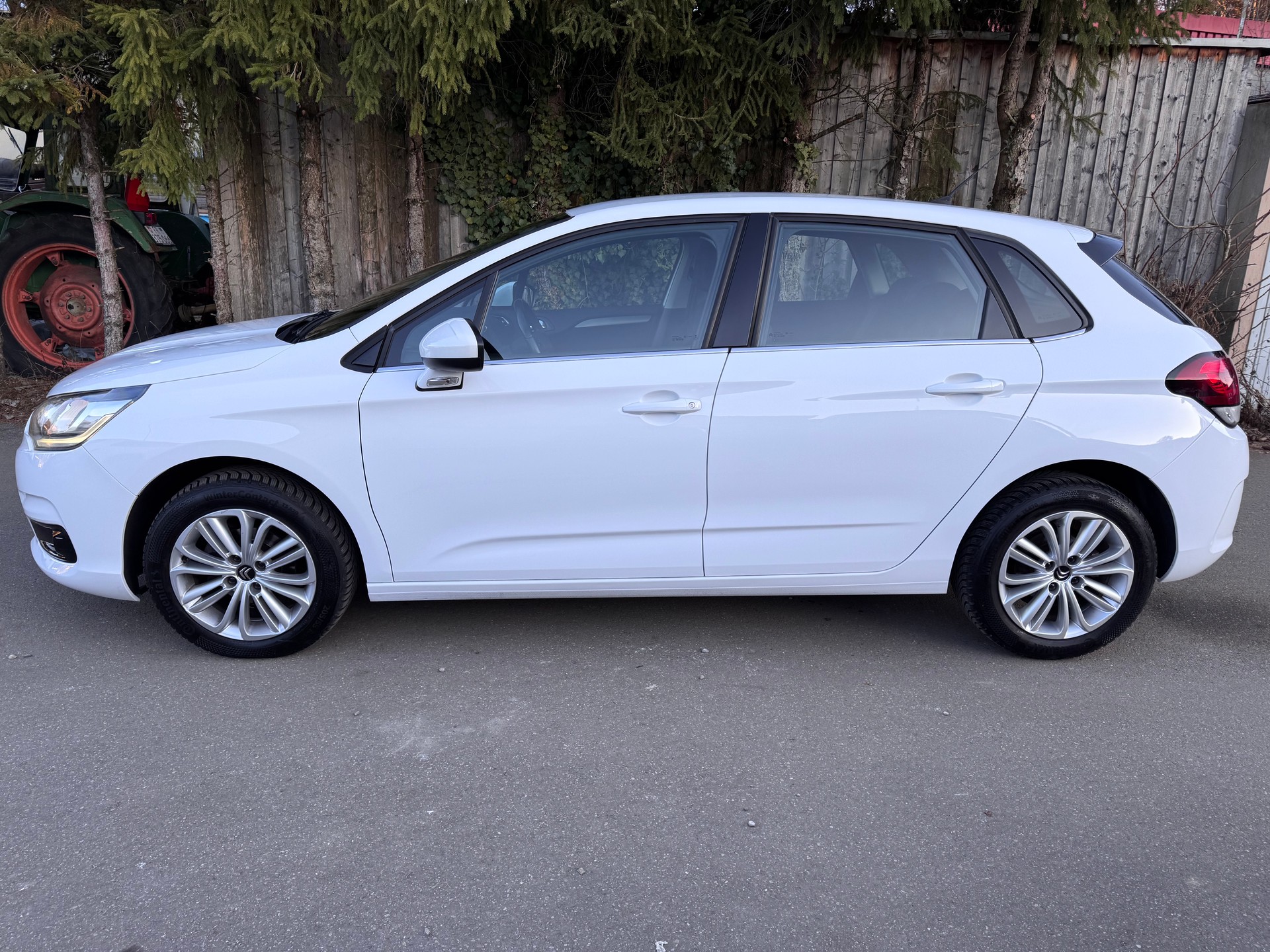 CITROEN C4 1.2 Pure Tech Feel-image-5