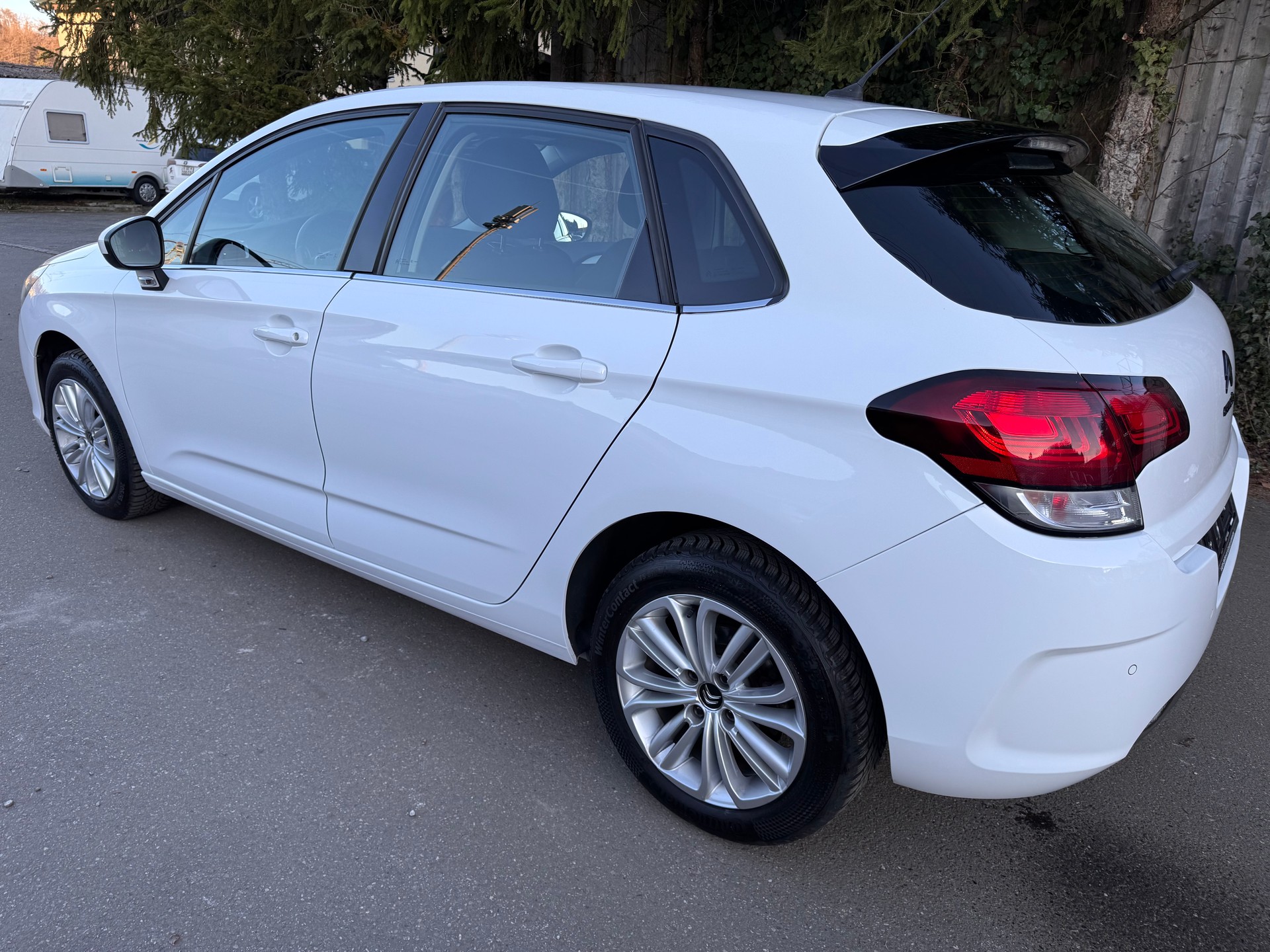 CITROEN C4 1.2 Pure Tech Feel-image-4