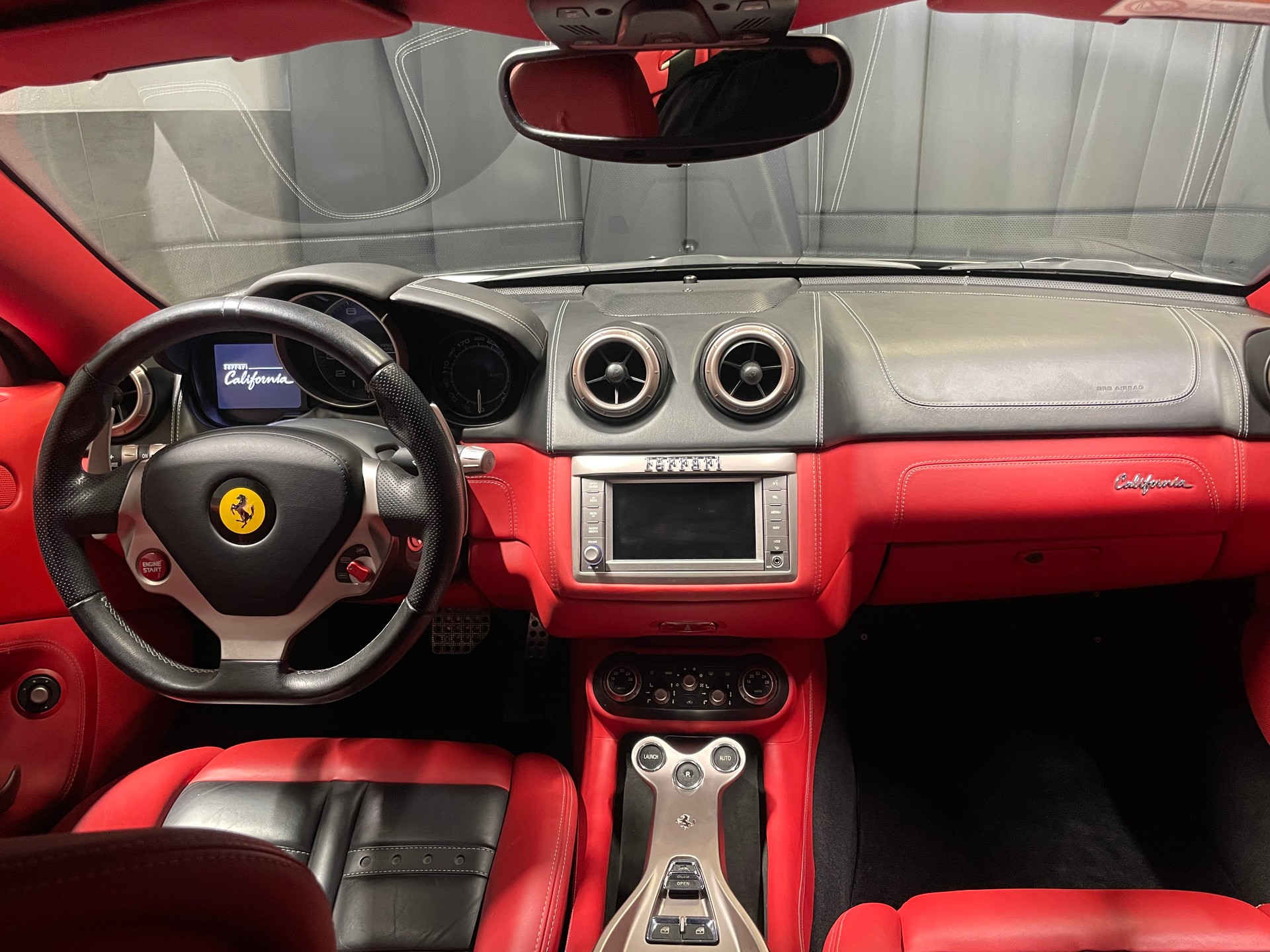 FERRARI California 4.3 V8 (20)-image-8