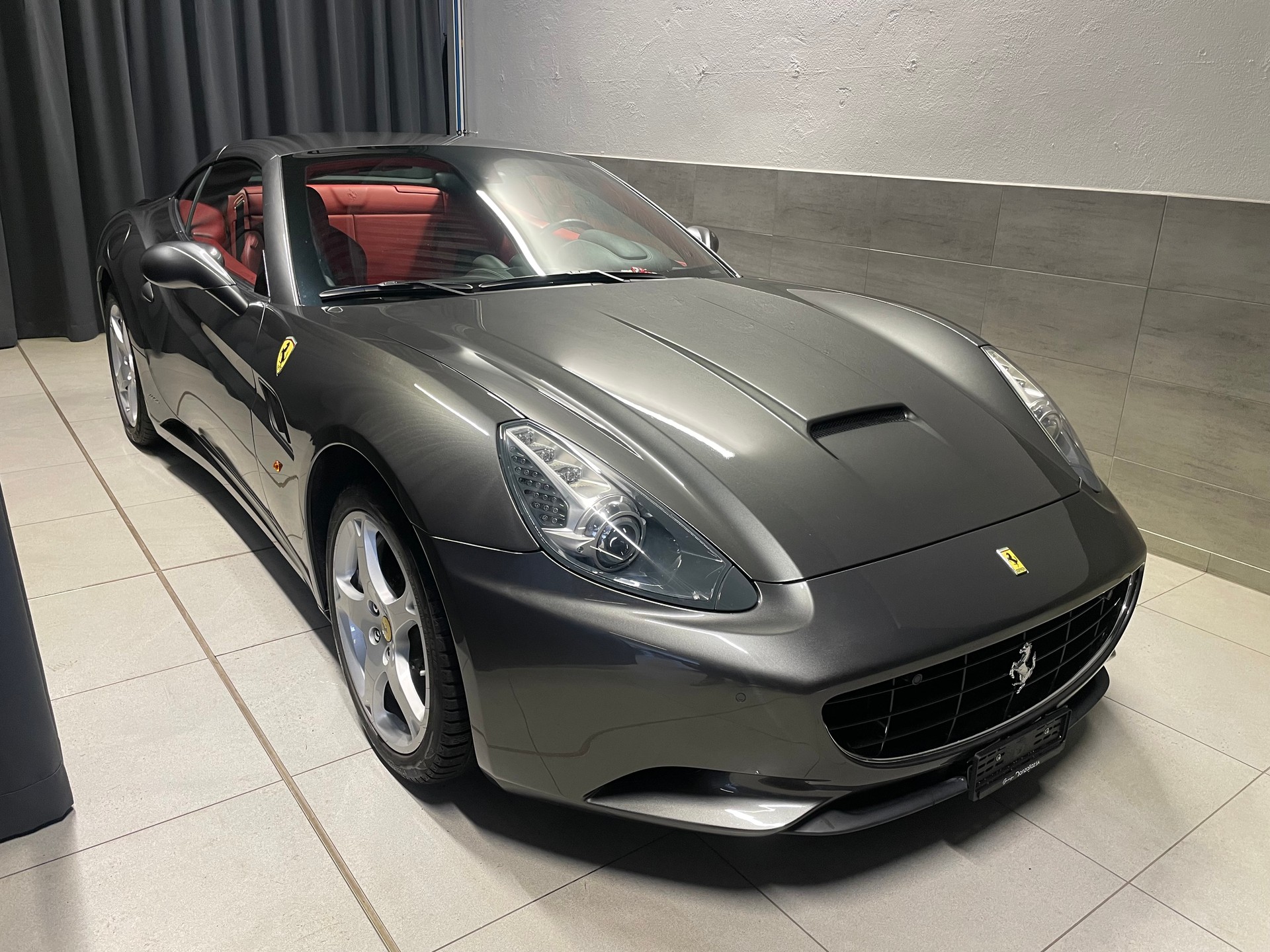 FERRARI California 4.3 V8 (20)-image-0