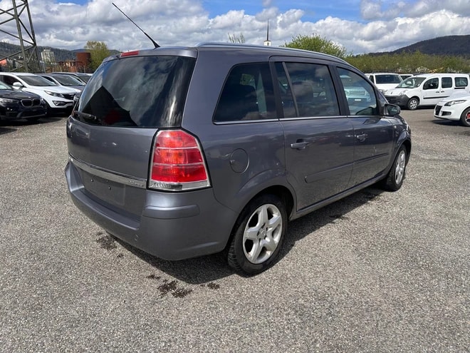 OPEL Zafira 2.2i 16V Enjoy-image-4
