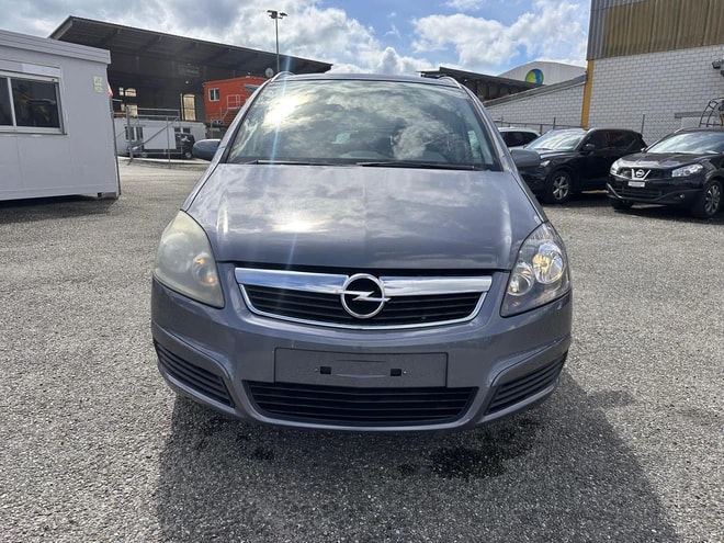 OPEL Zafira 2.2i 16V Enjoy-image-0