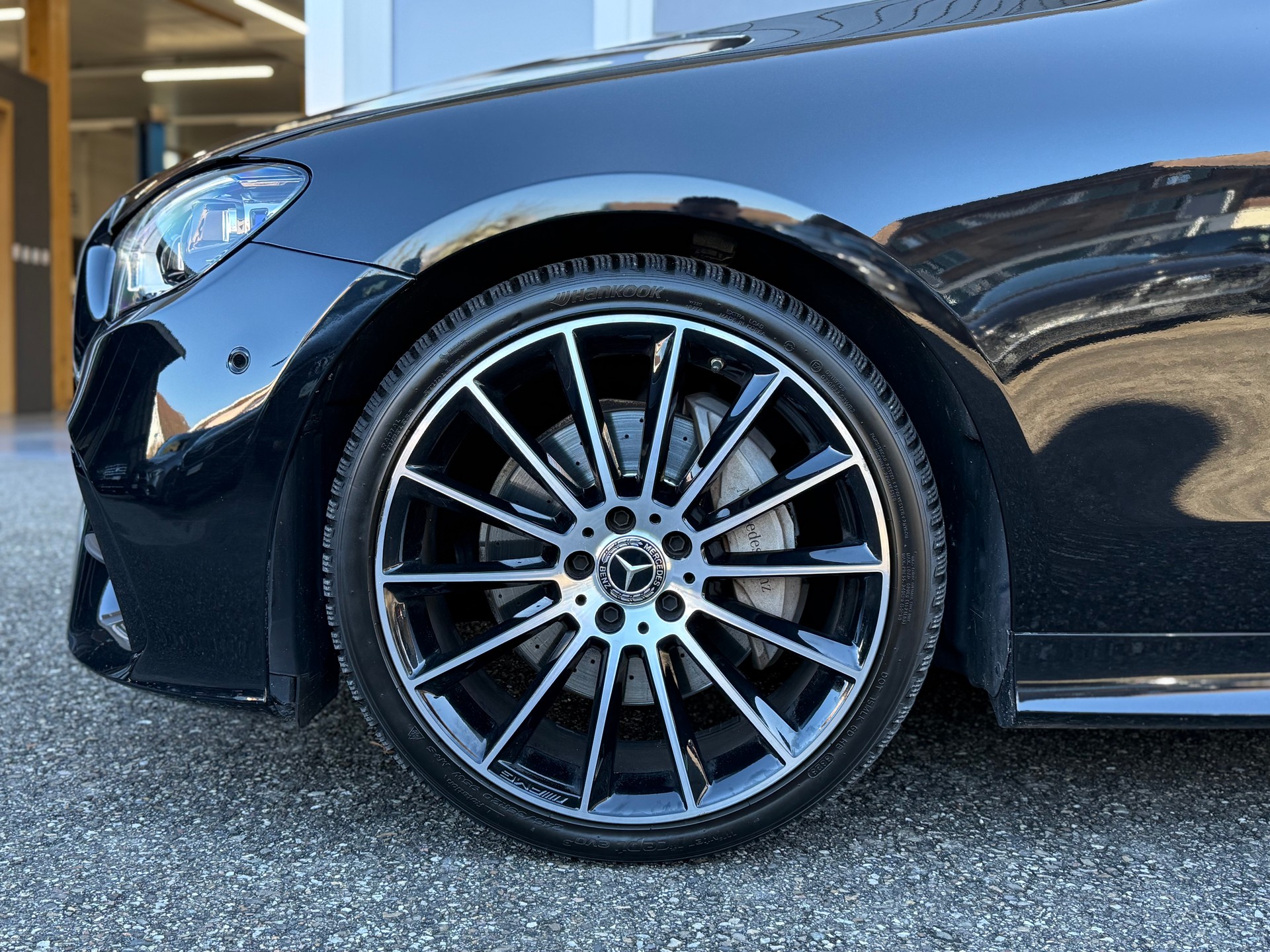 MERCEDES-BENZ E 200 Coupé AMG Line 9G-Tronic-image-24