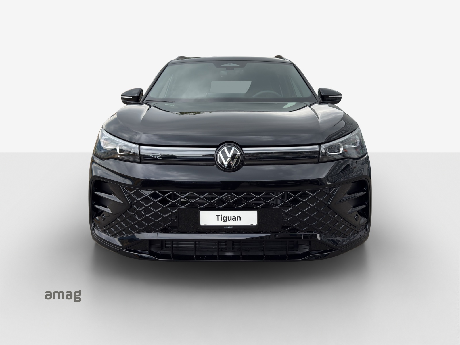 VW Tiguan 2.0 TDI SCR R-Line 4Motion DSG-image-6