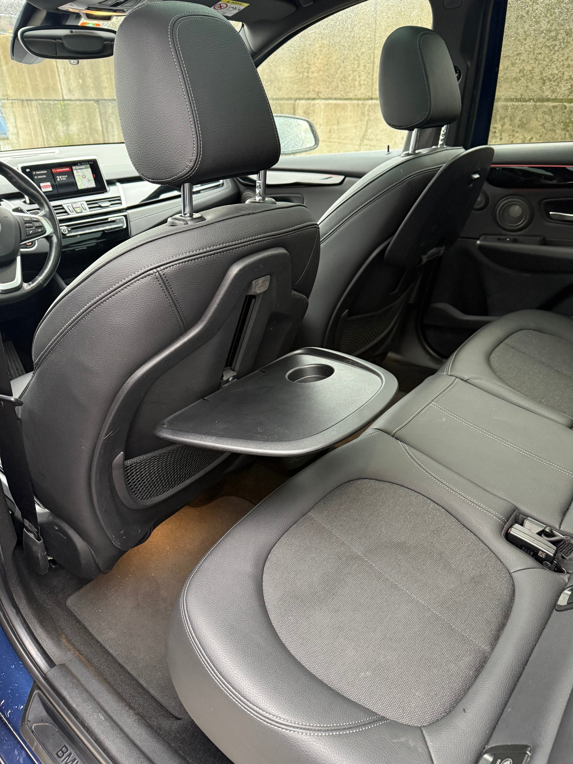 BMW 220i Gran Tourer Sport Line DKG-image-7