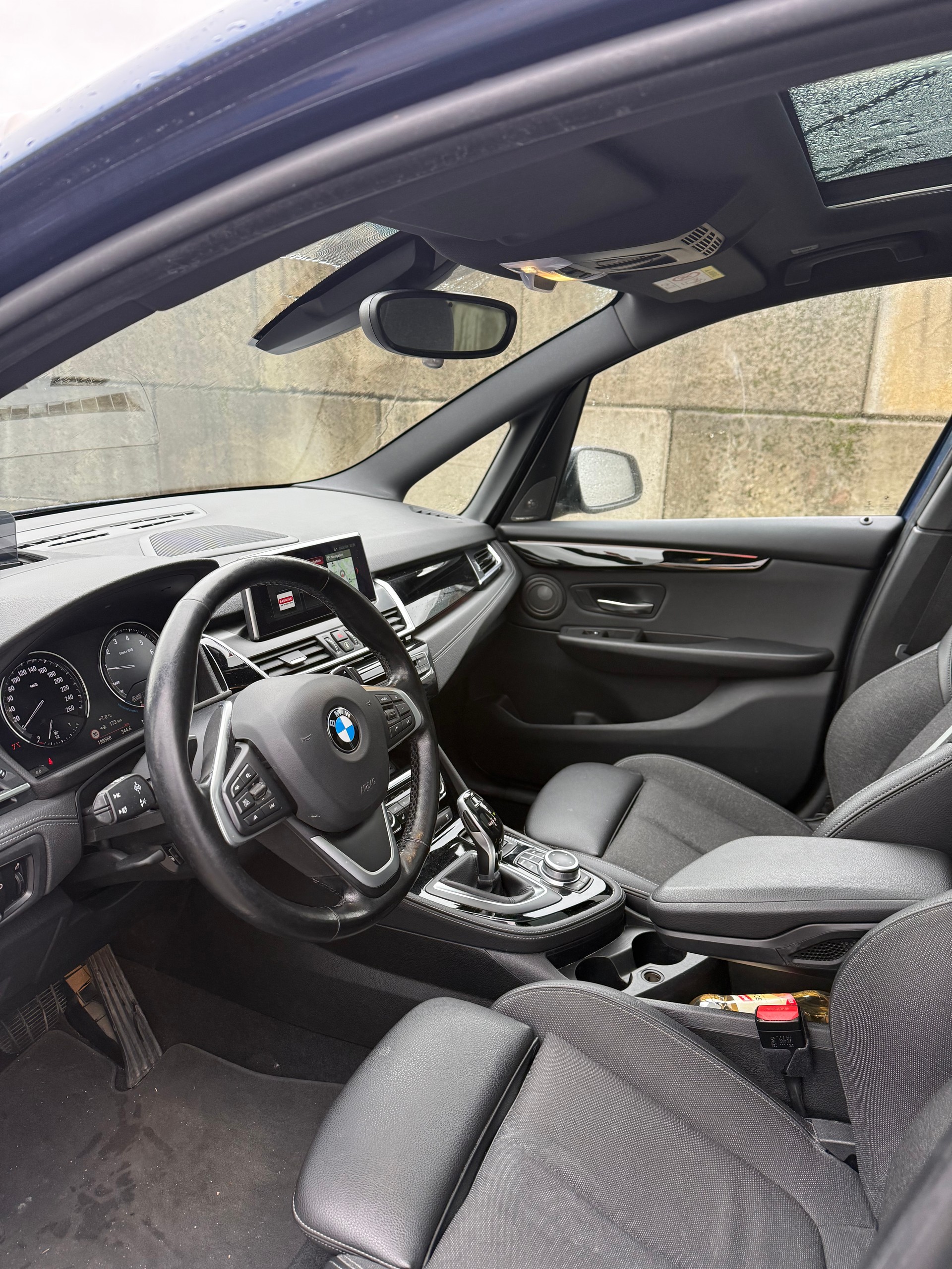 BMW 220i Gran Tourer Sport Line DKG-image-5