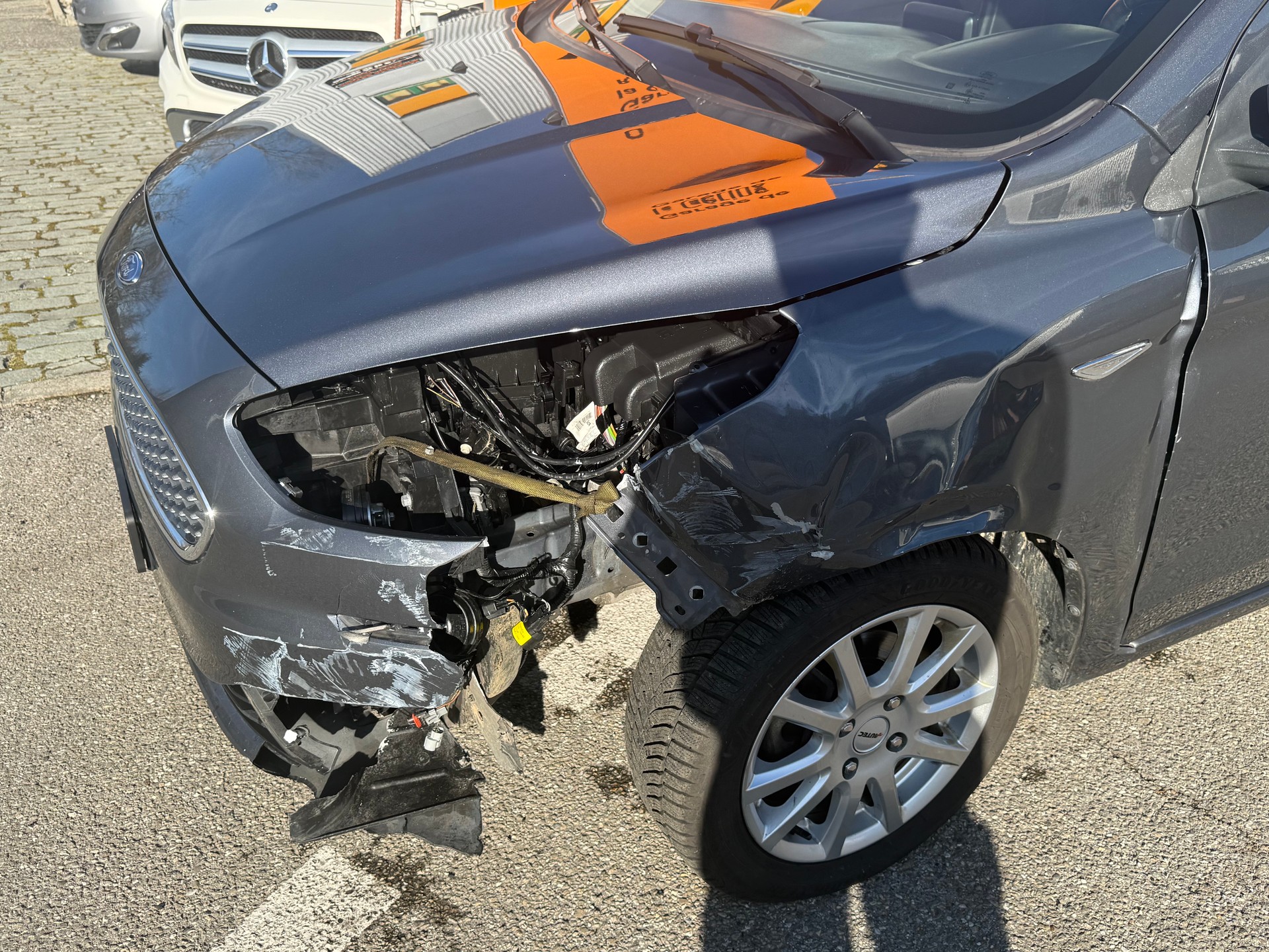 FORD KA+ 1.2 Ti-VCT Active-image-6