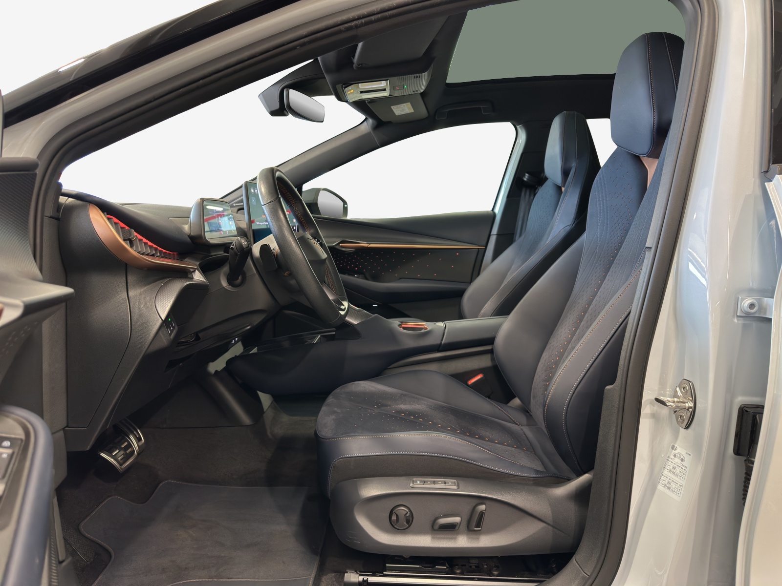 CUPRA Tavascan Type 9 77 kWh Adrenaline-image-8