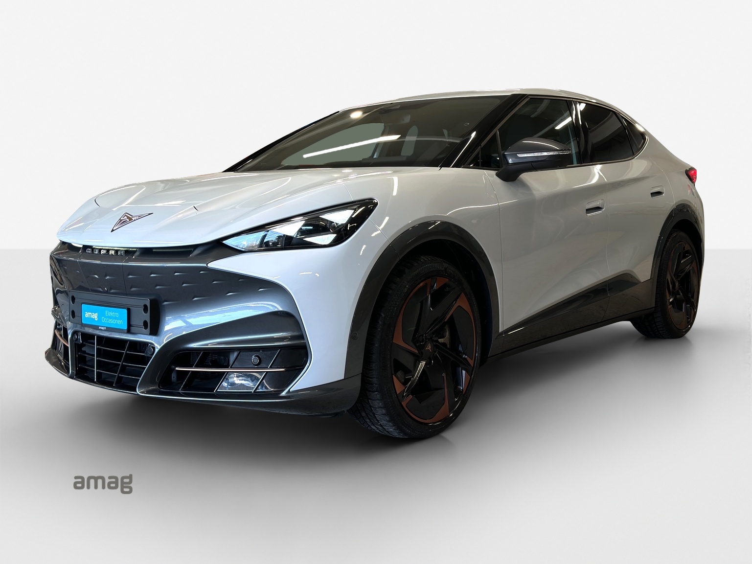 CUPRA Tavascan Type 9 77 kWh Adrenaline-image-0