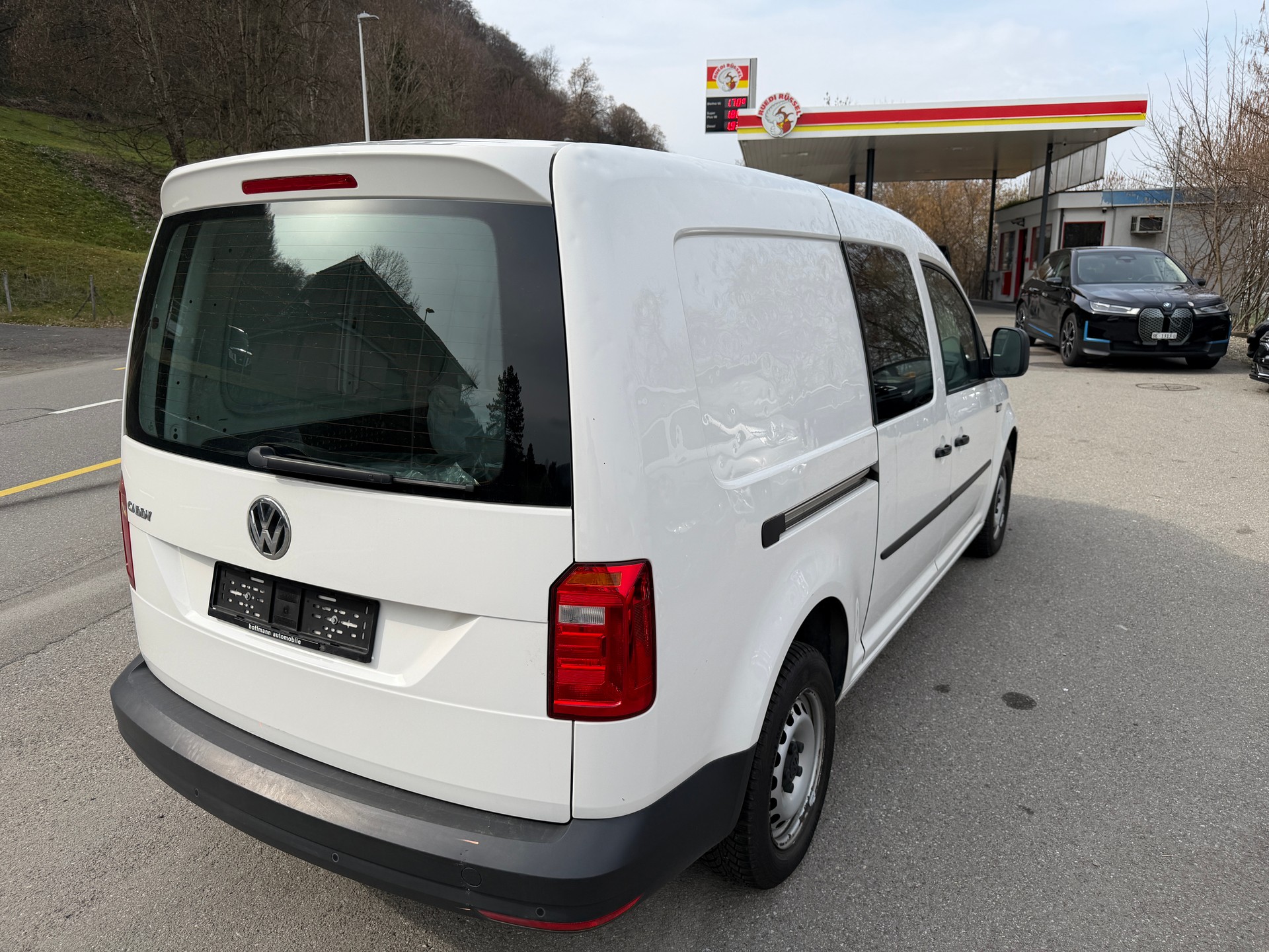 VW Caddy Maxi 2.0TDI Entry BlueMotion Technology-image-3