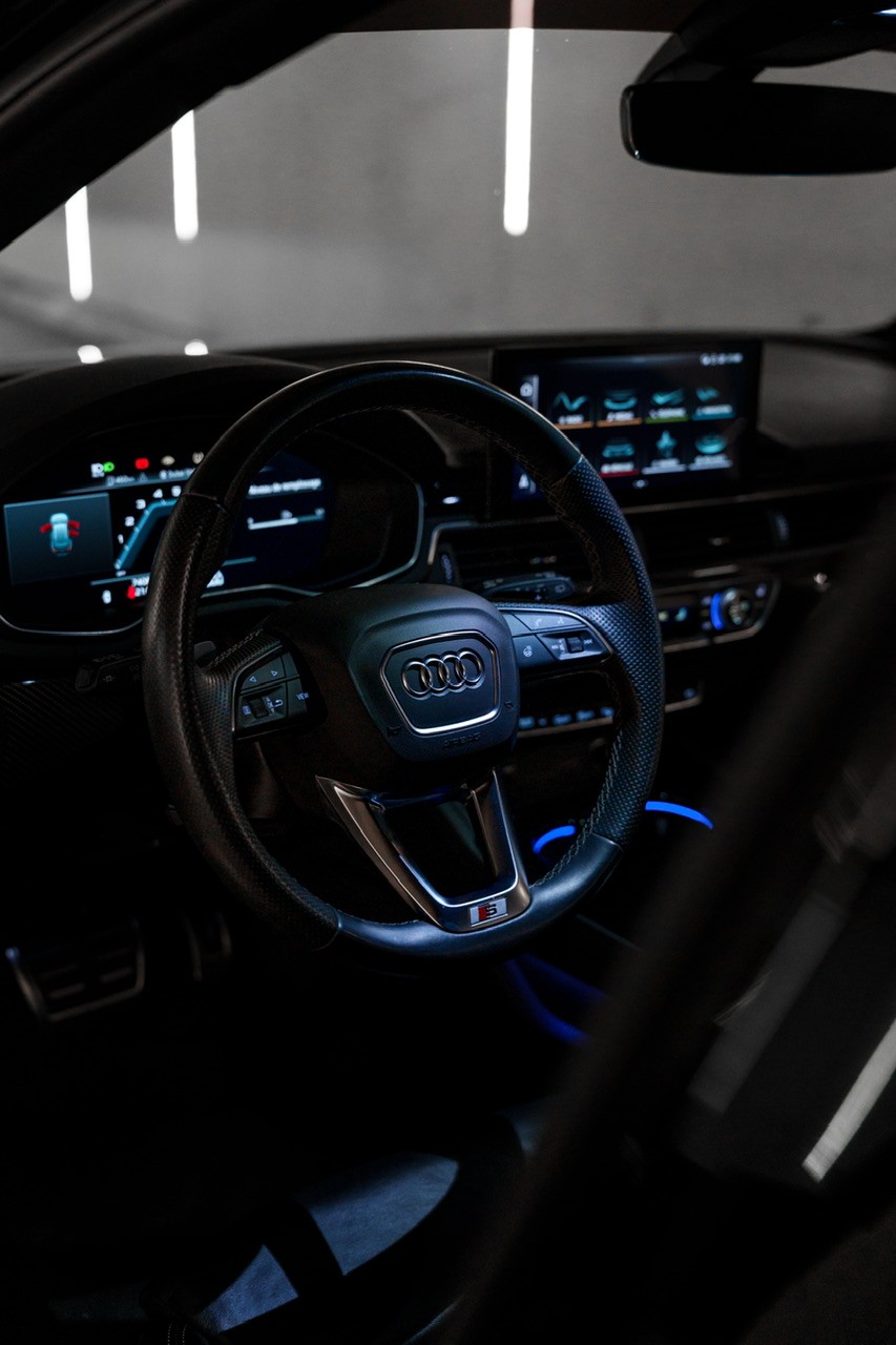 AUDI A4 Avant 45 TFSI S line S-tronic quattro-image-8