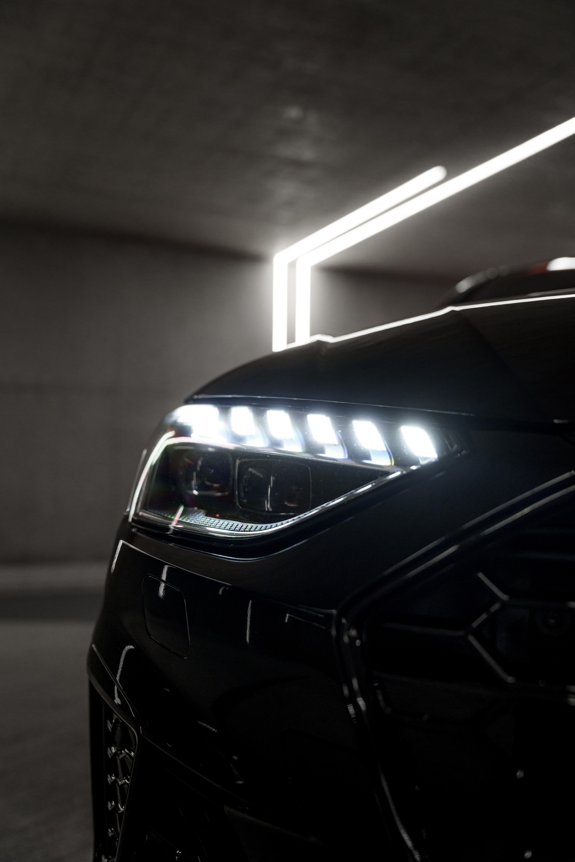 AUDI A4 Avant 45 TFSI S line S-tronic quattro-image-4