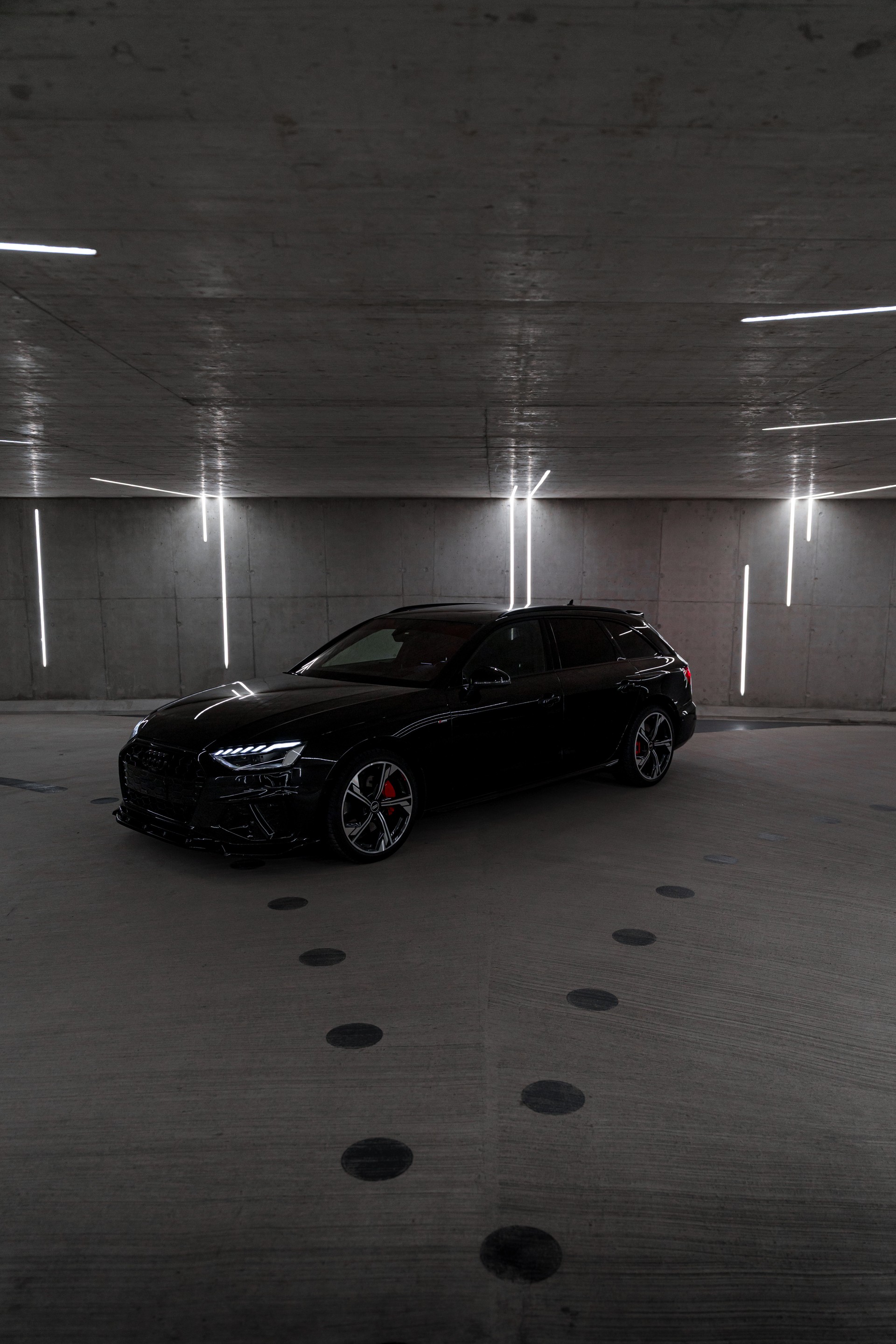 AUDI A4 Avant 45 TFSI S line S-tronic quattro-image-0