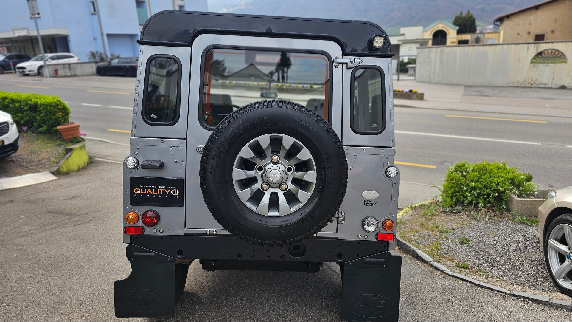 LAND ROVER Defender 90 SW 2.5 Td5-image-2