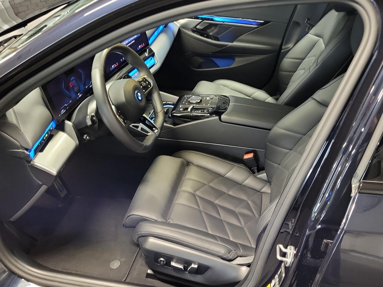 BMW 530e xDr Tour M Sport-image-9