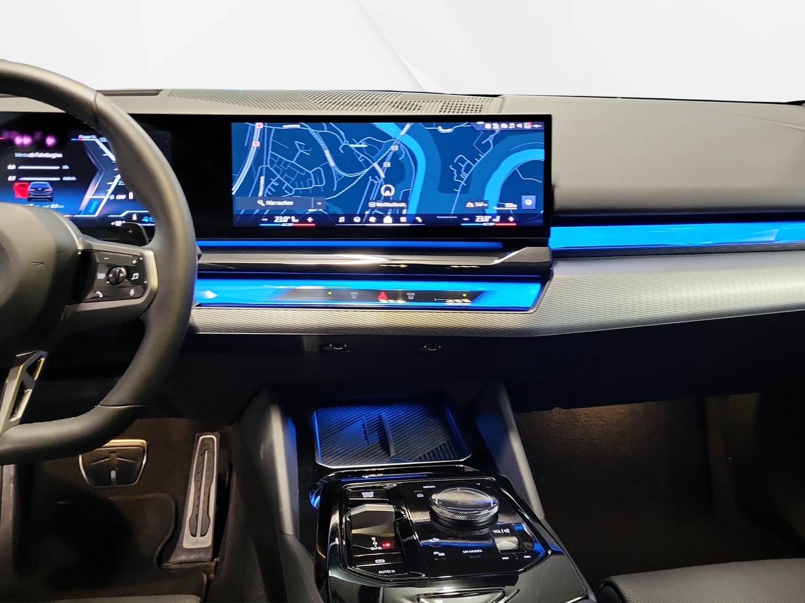 BMW 530e xDr Tour M Sport-image-14