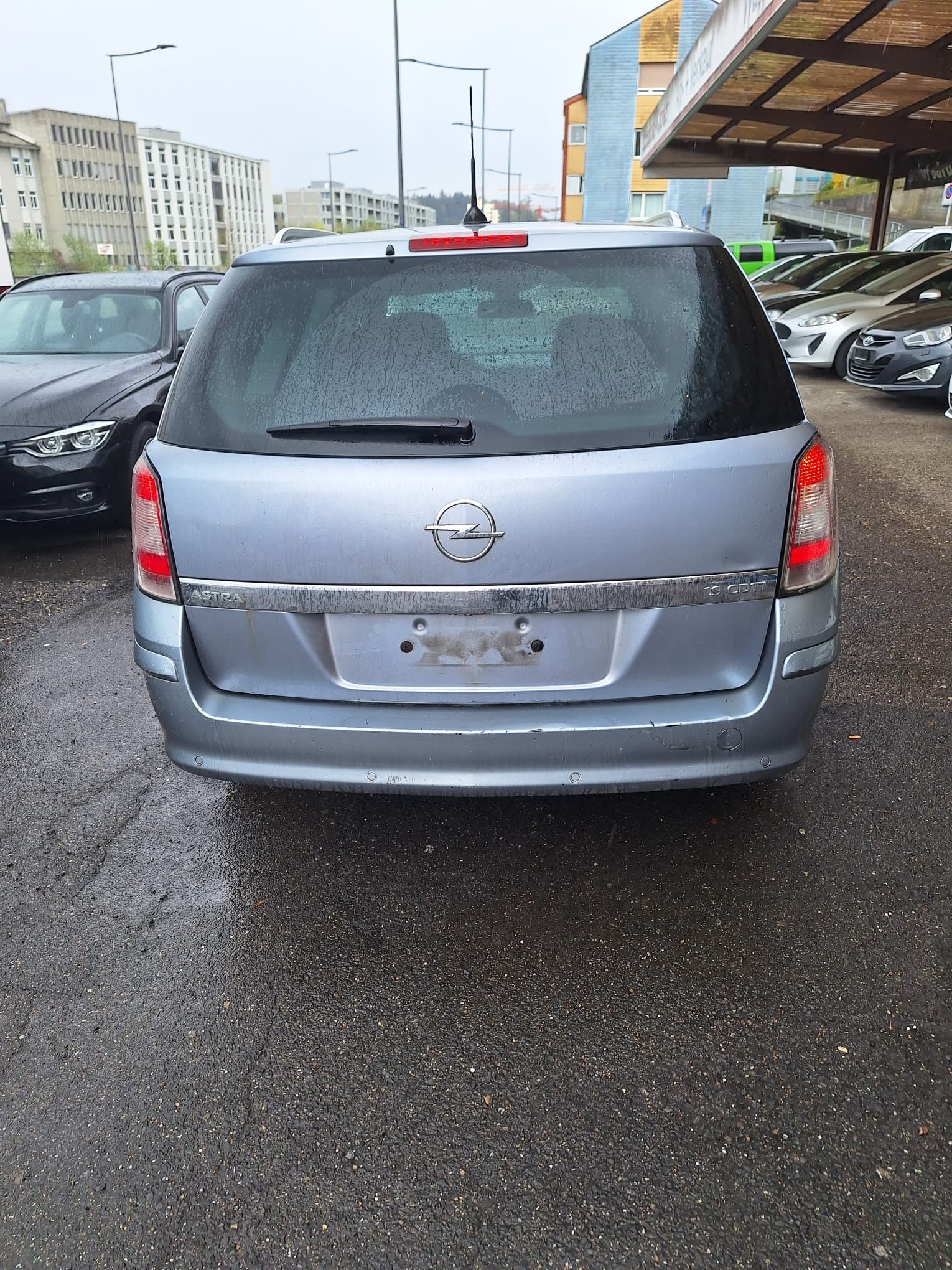 OPEL Astra Caravan 1.9 CDTi Enjoy-image-3