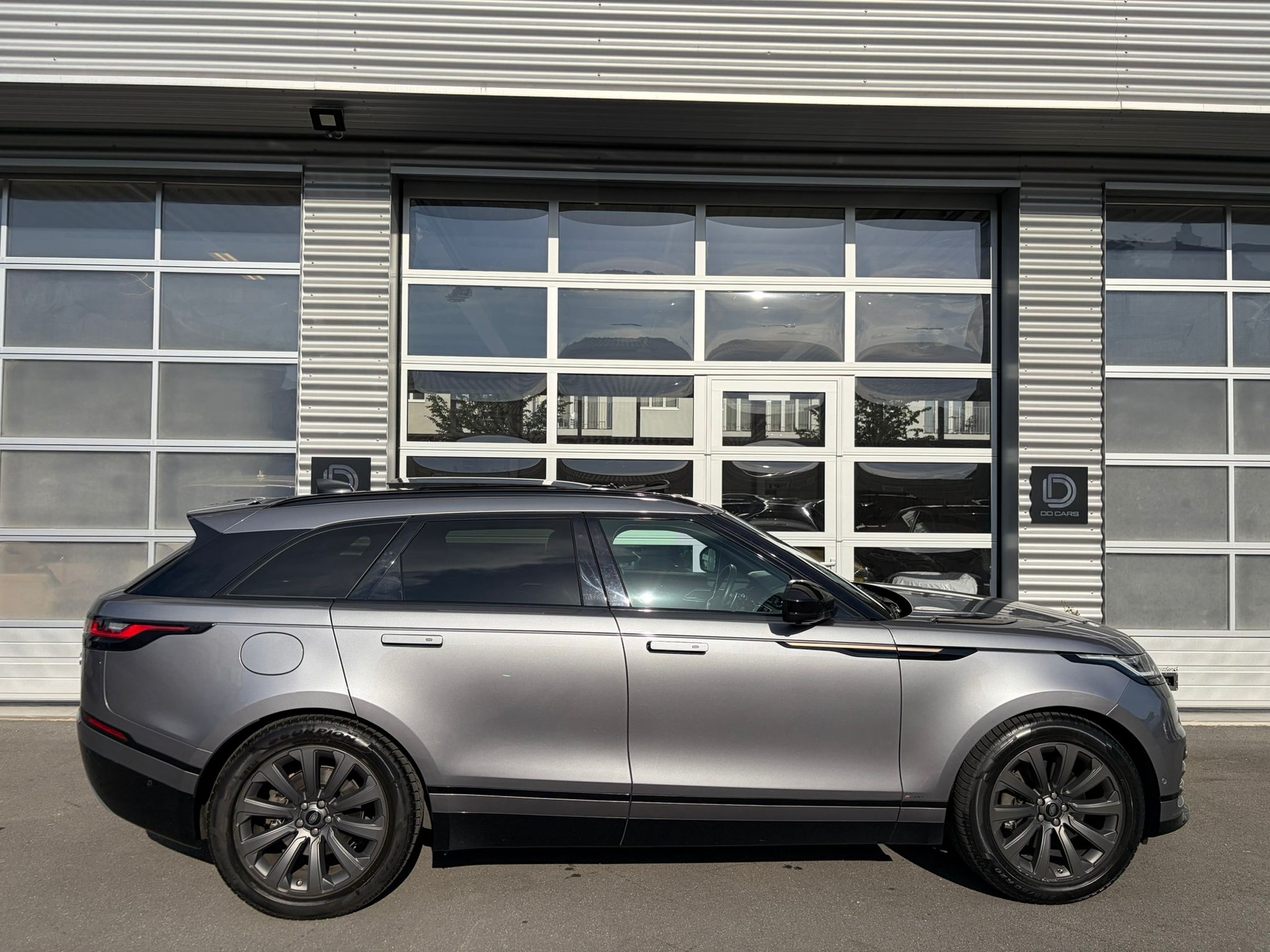 LAND ROVER Range Rover Velar R-Dynamic P 300 SE Automatic