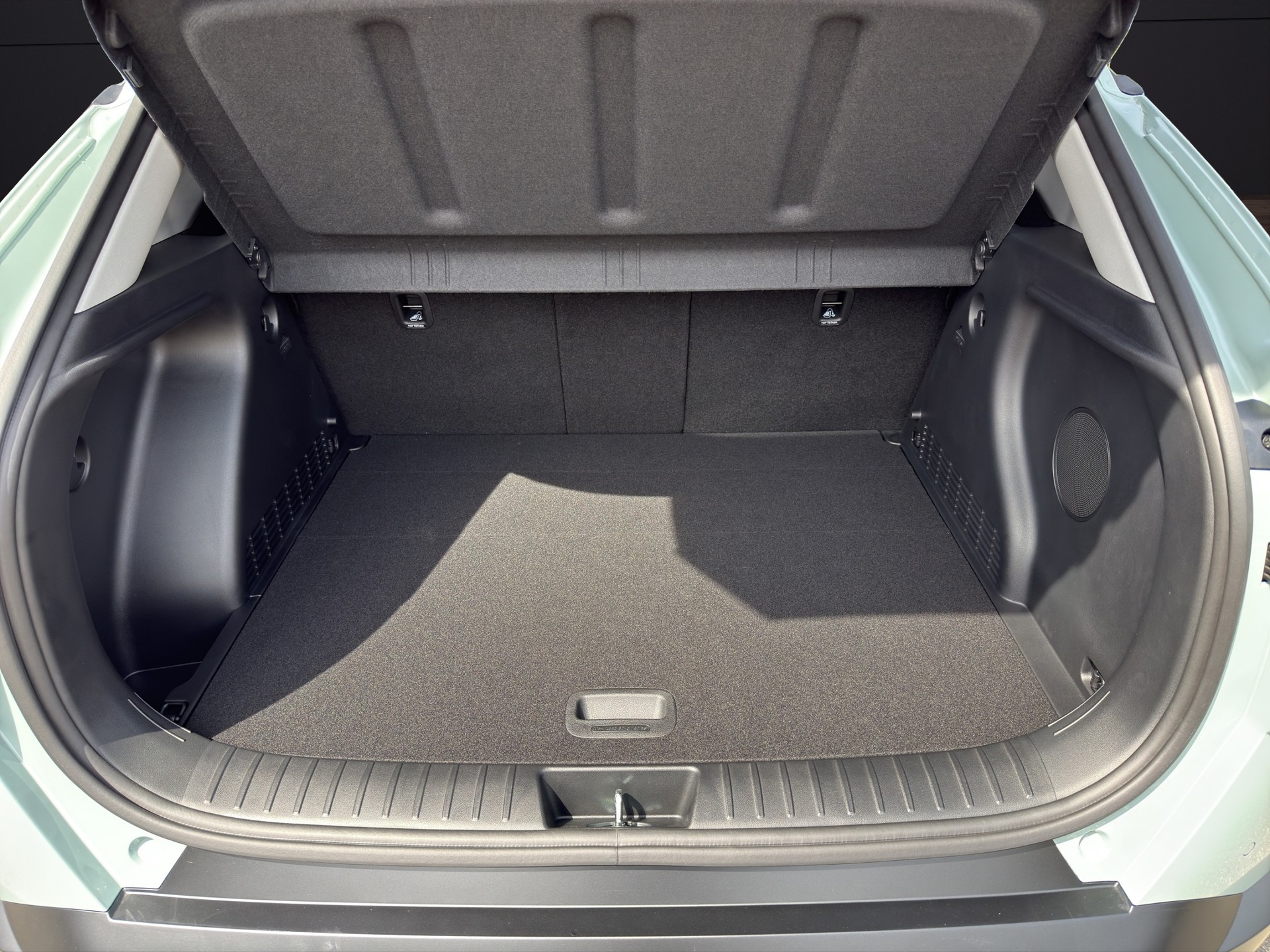 HYUNDAI Kona 1.6 GDi HEV Vertex DCT-image-16
