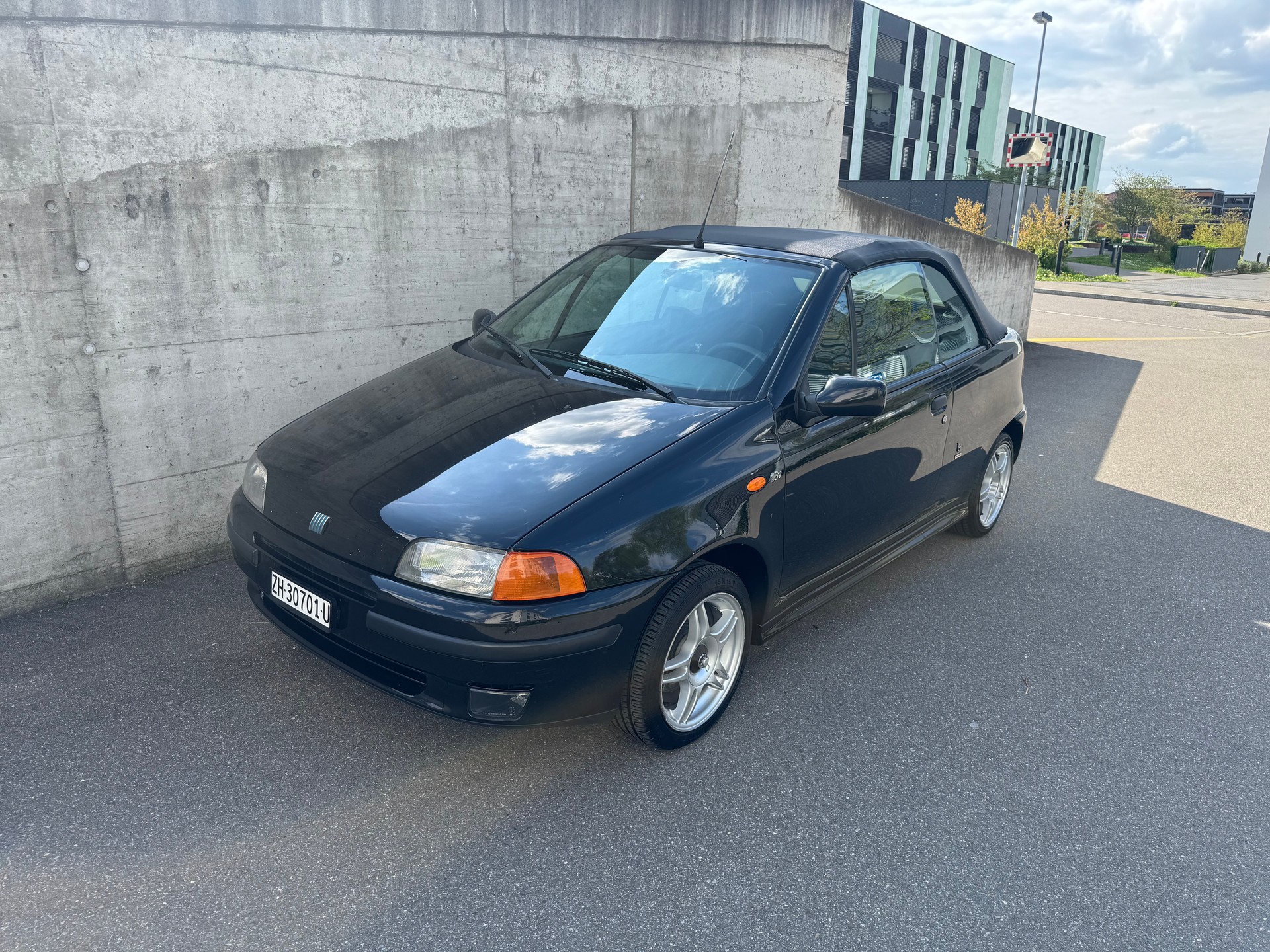 FIAT Punto 85 ELX Cabriolet-image-4
