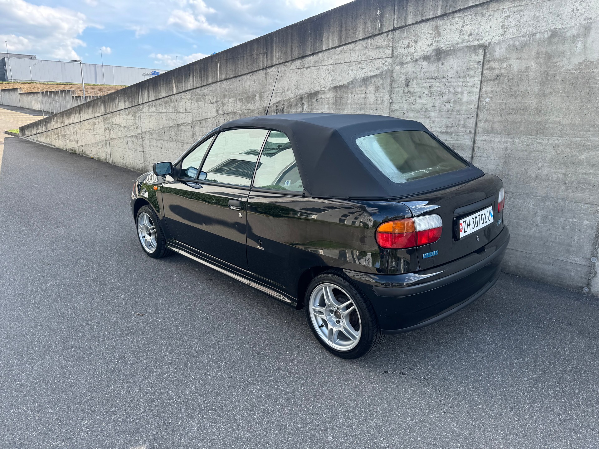 FIAT Punto 85 ELX Cabriolet-image-3