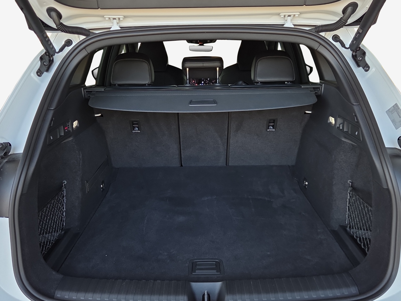 AUDI Q6 e-tron quattro-image-13