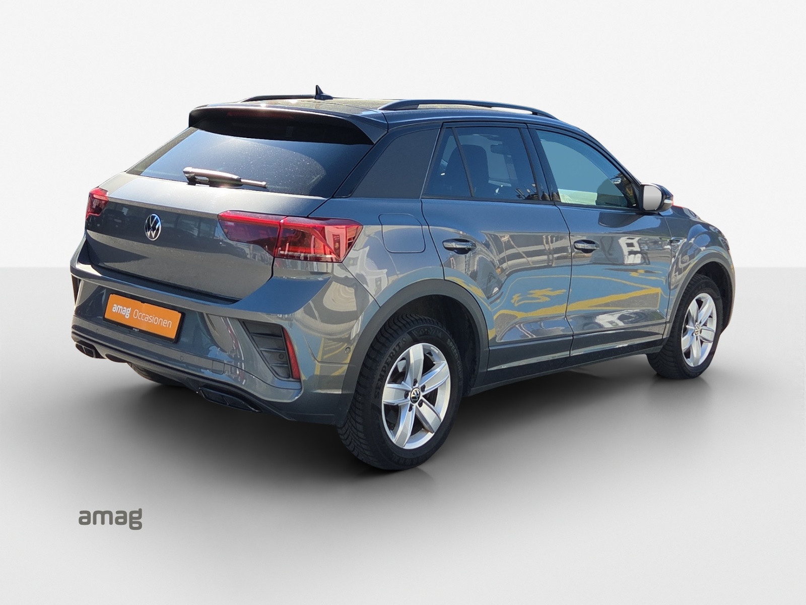 VW T-Roc 2.0 TSI R-Line DSG 4Motion-image-4