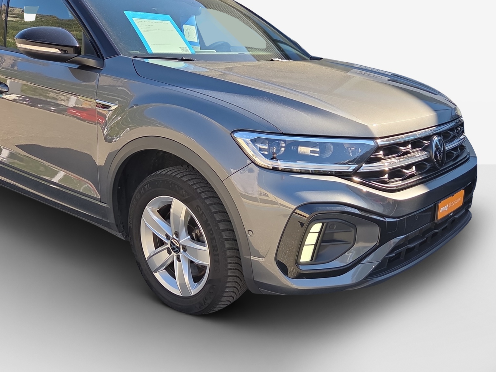 VW T-Roc 2.0 TSI R-Line DSG 4Motion-image-15