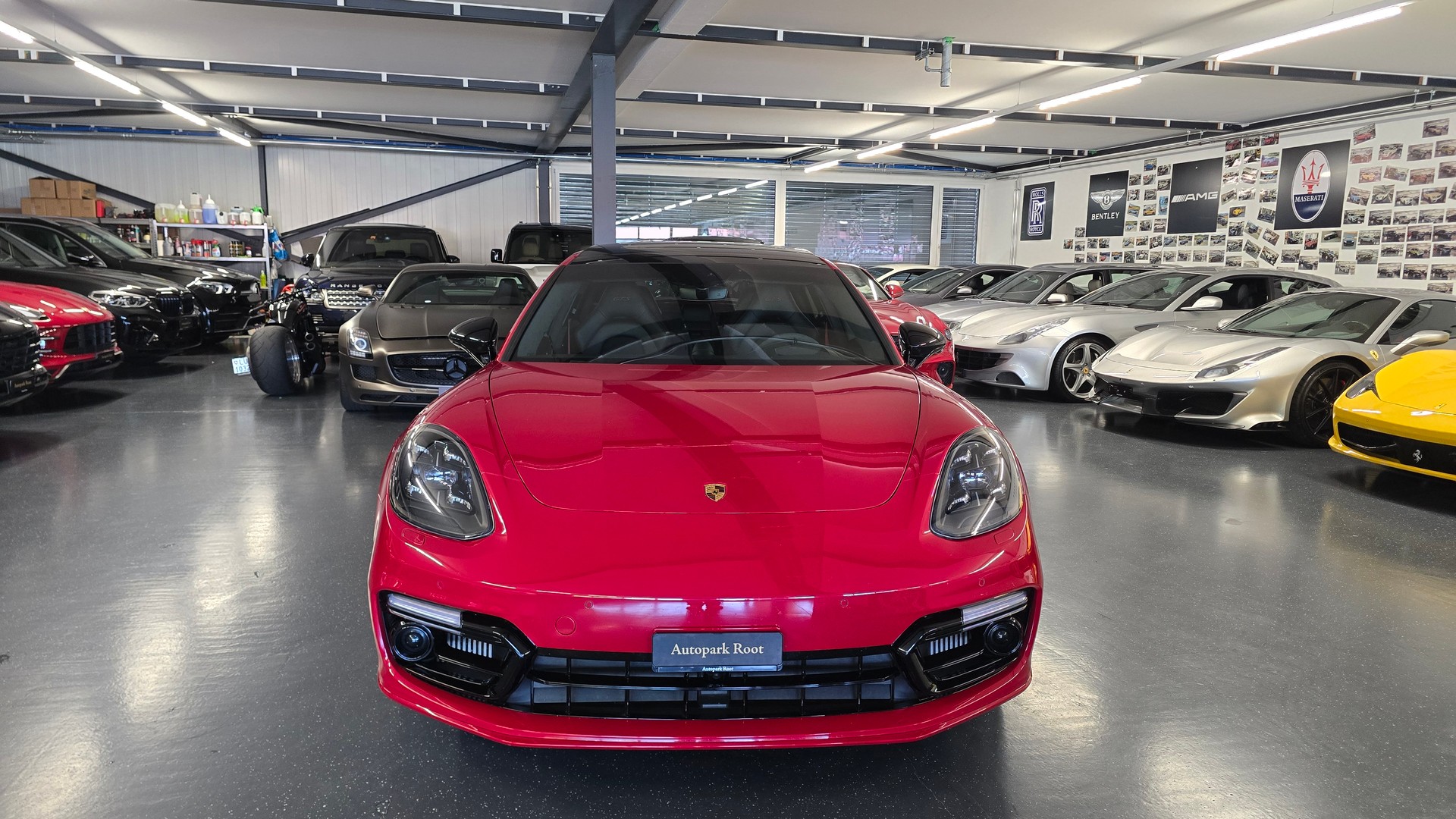 PORSCHE Panamera GTS PDK-image-12