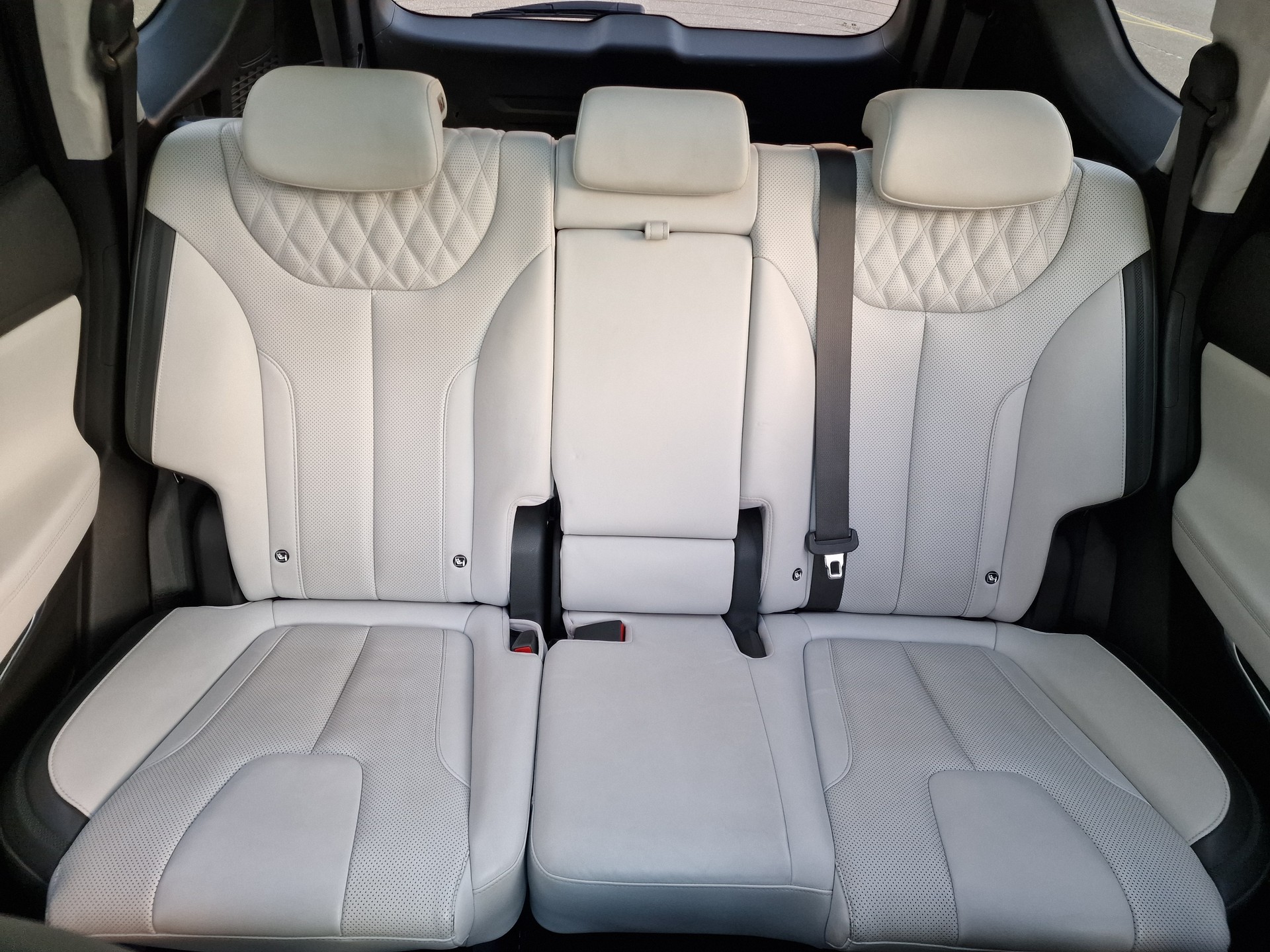 HYUNDAI Santa Fe 1.6 T-GDi PHEV Vertex 4WD Automatic-image-12