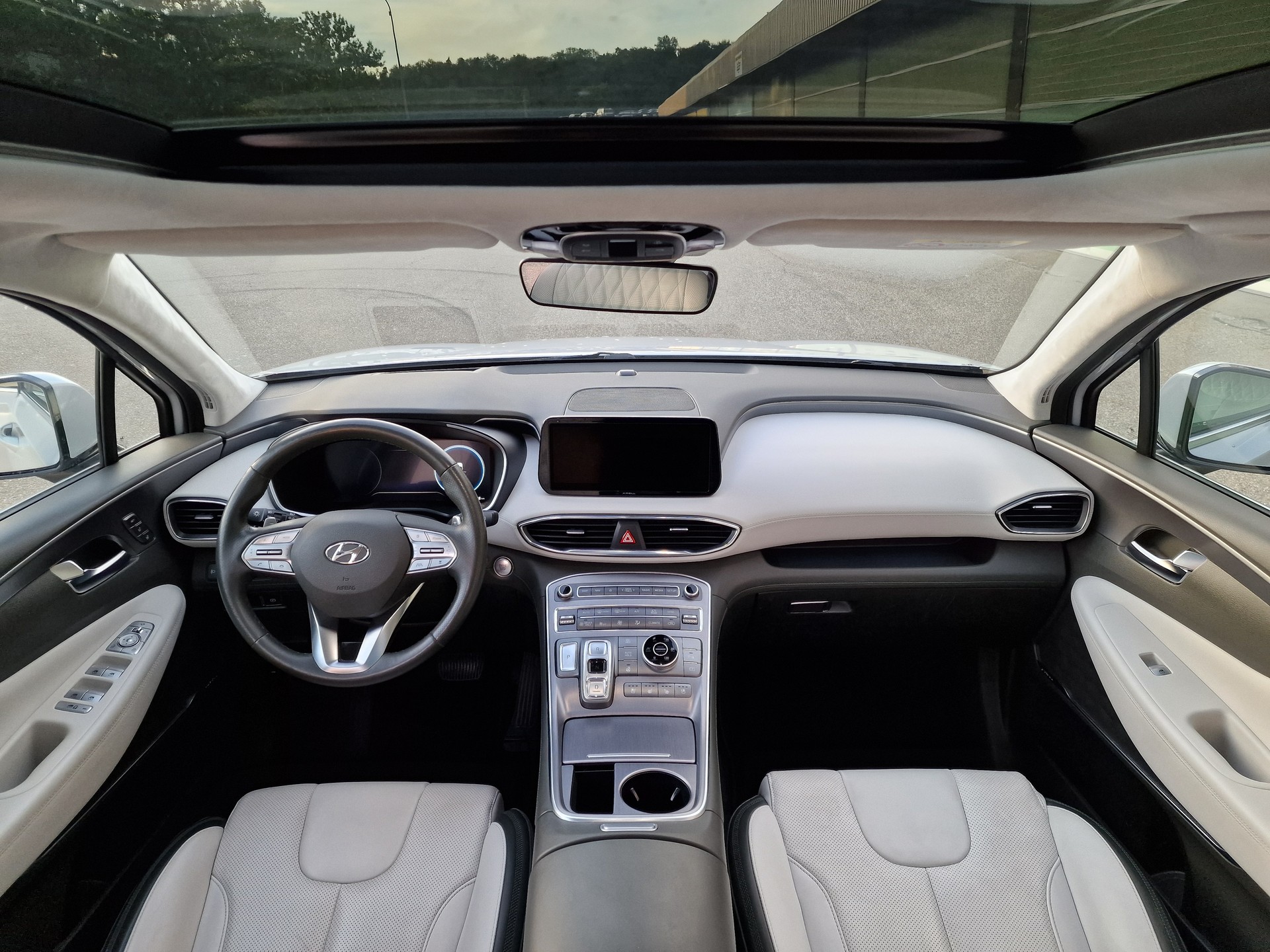 HYUNDAI Santa Fe 1.6 T-GDi PHEV Vertex 4WD Automatic-image-11