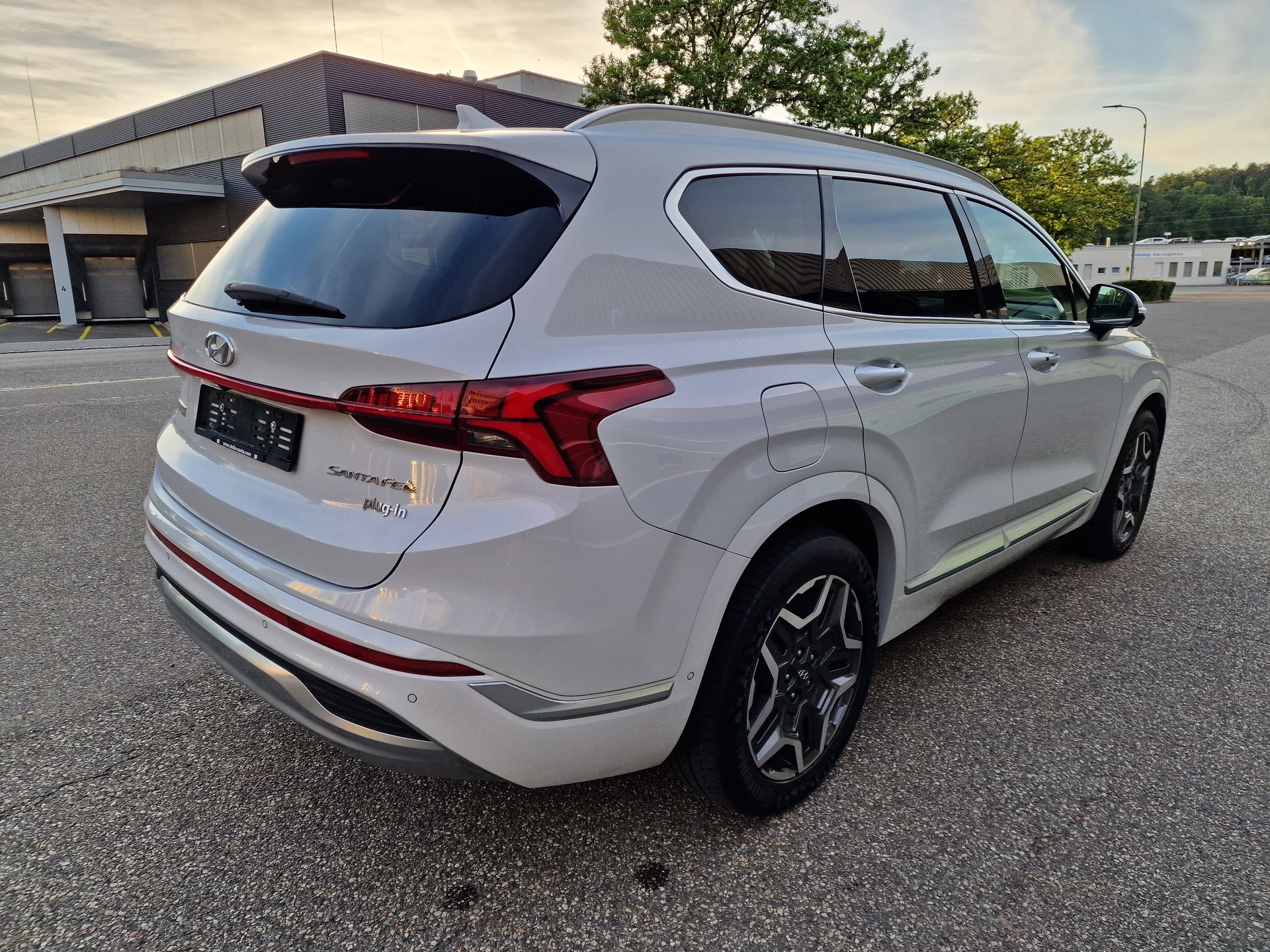 HYUNDAI Santa Fe 1.6 T-GDi PHEV Vertex 4WD Automatic-image-4