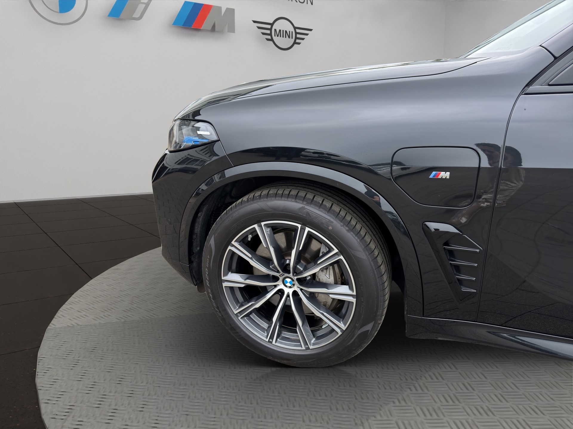 BMW X5 xDrive 50e M Sport Steptronic-image-9