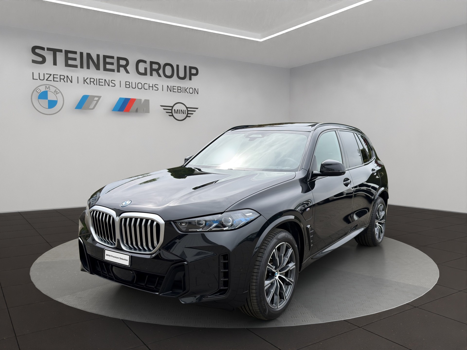 BMW X5 xDrive 50e M Sport Steptronic-image-0