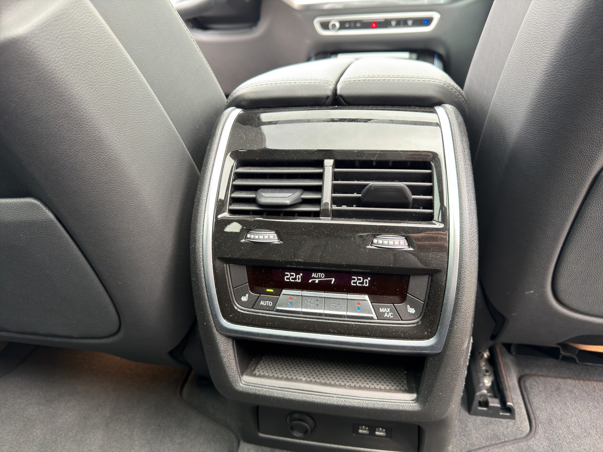 BMW X5 xDrive 50e M Sport Steptronic-image-25