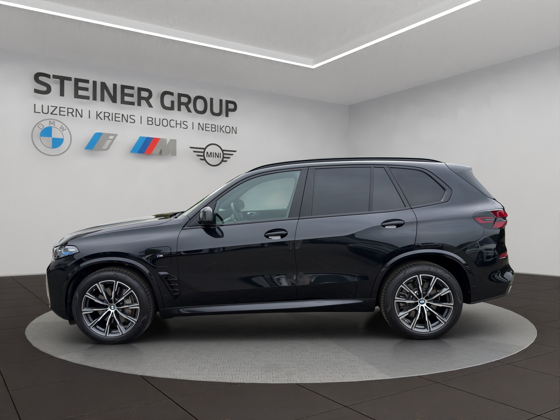 BMW X5 xDrive 50e M Sport Steptronic-image-8