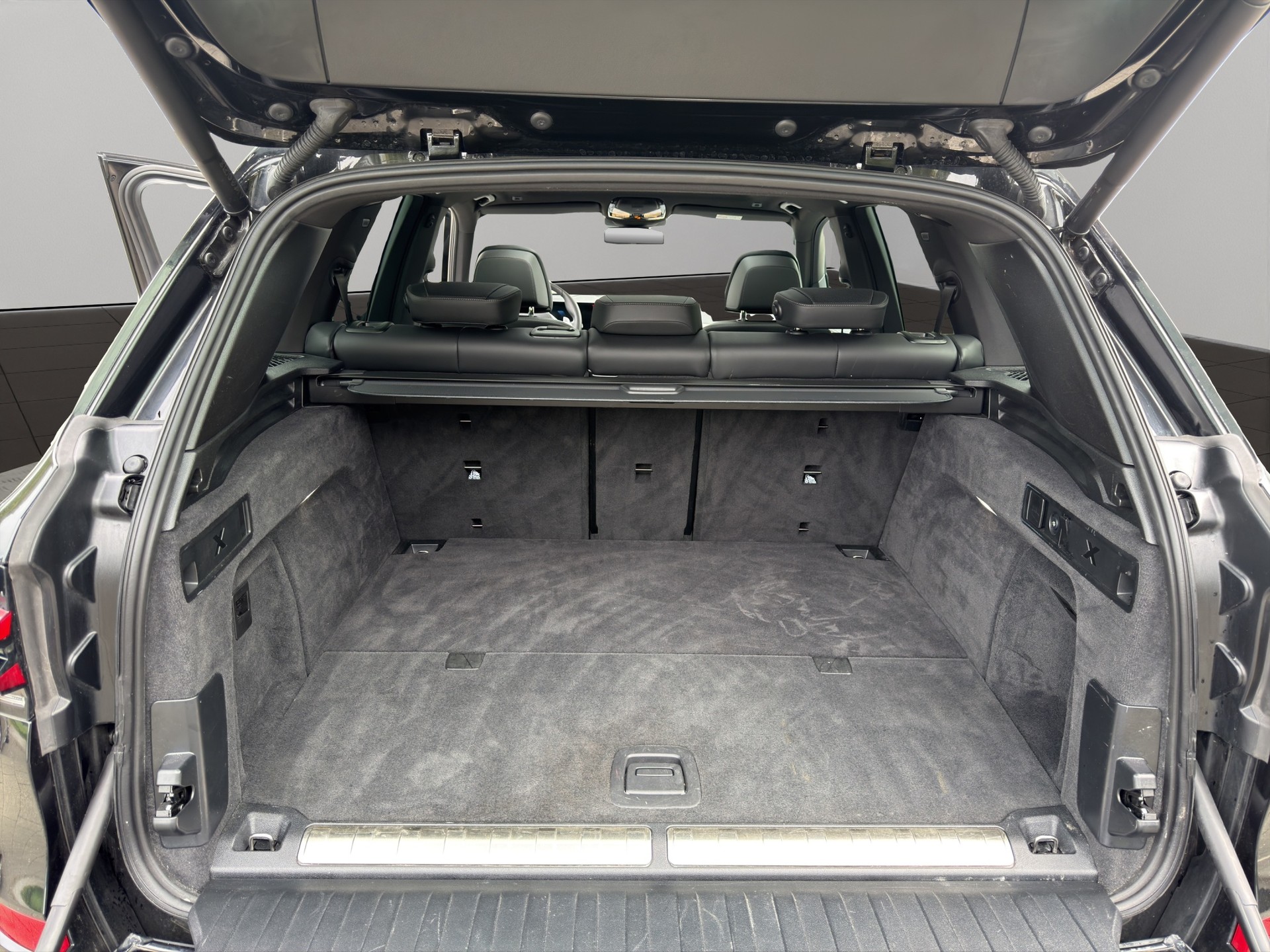 BMW X5 xDrive 50e M Sport Steptronic-image-23
