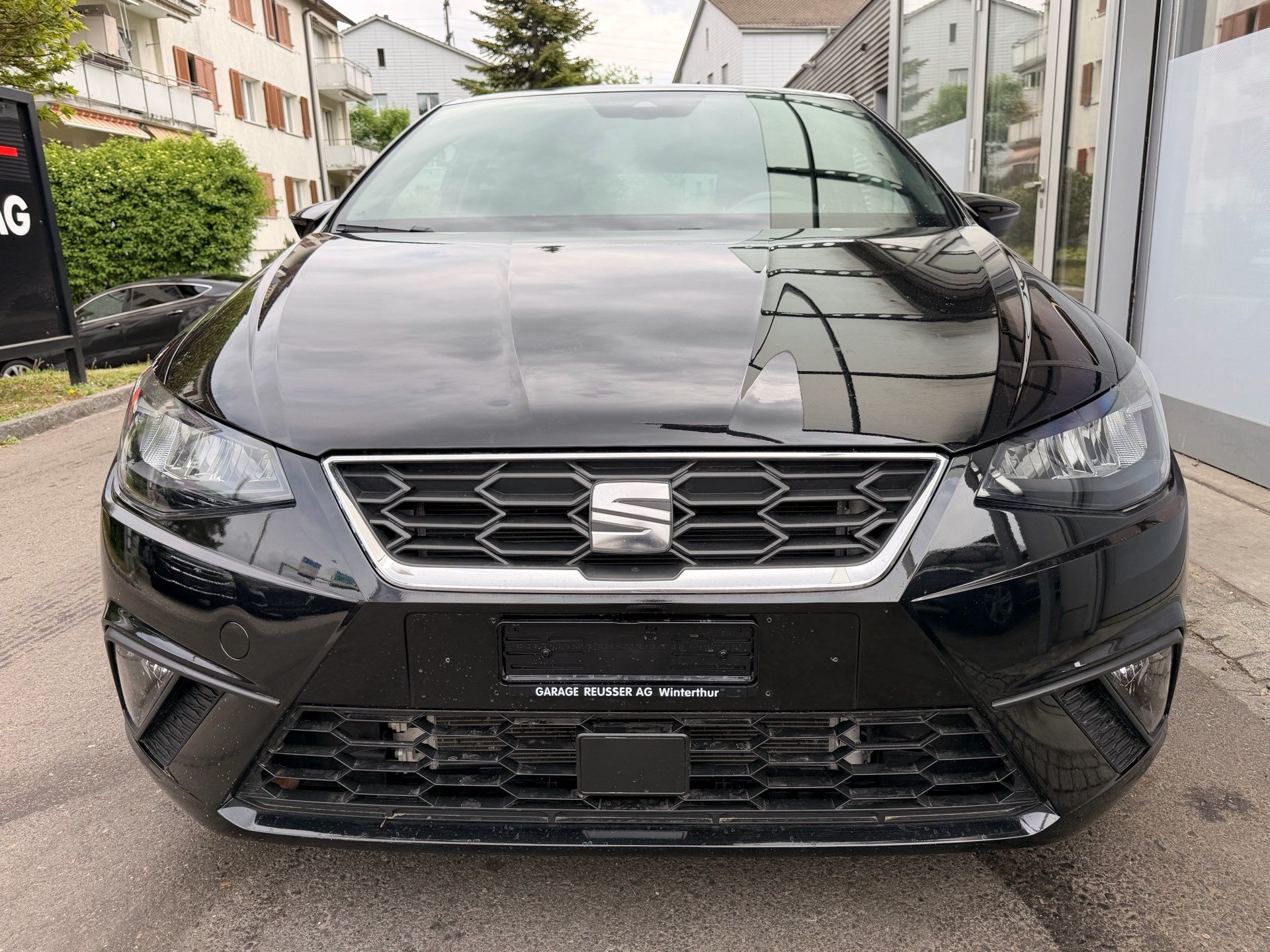 SEAT Ibiza 1.0 TSI DSG FR-showroom-element-1
