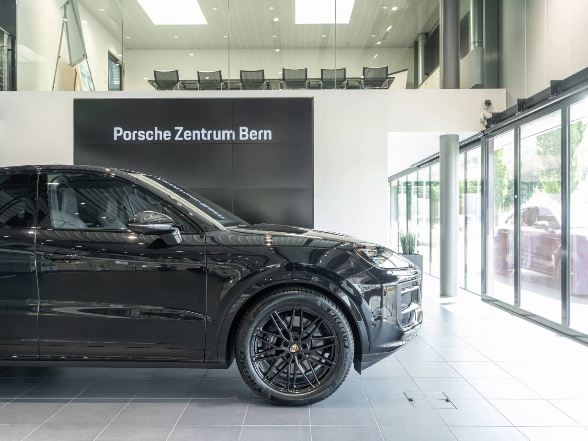 PORSCHE Cayenne E-Hybrid Coupé Black Edition-image-10