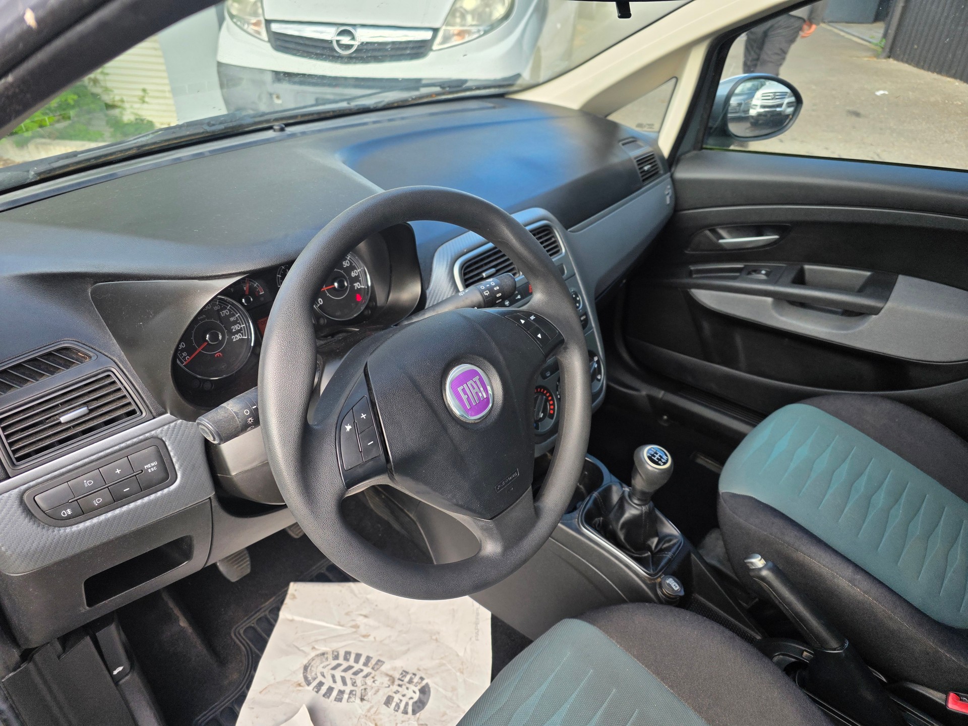 FIAT Punto 1.3 JTD Active-image-1