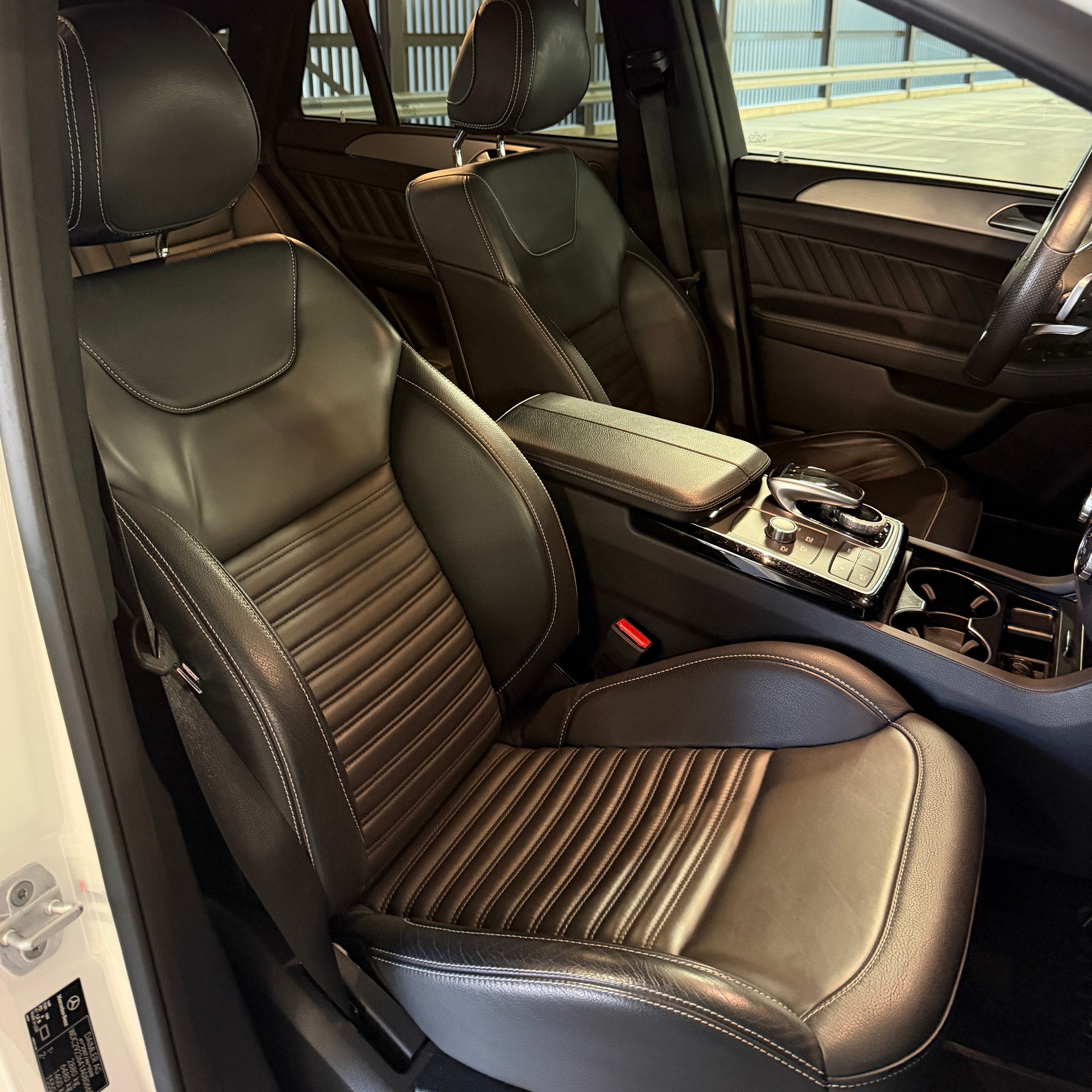 MERCEDES-BENZ GLE 43 AMG-image-9