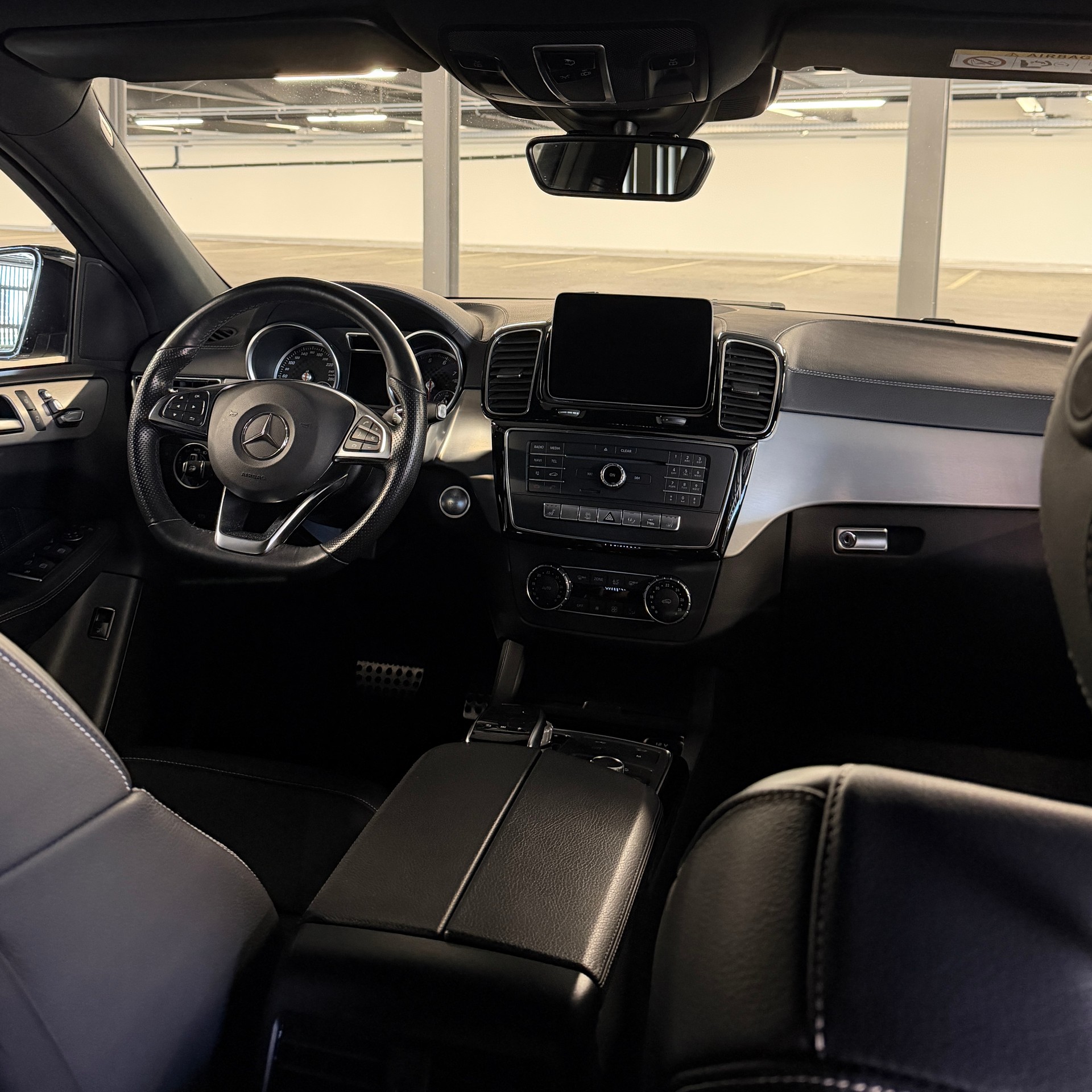 MERCEDES-BENZ GLE 43 AMG-image-8