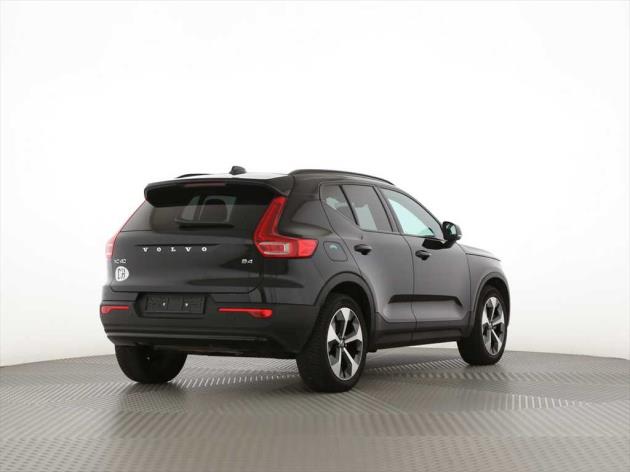 Image VOLVO XC40 XC40 B4 Benzin Mild Hybrid Plus Dark DCT