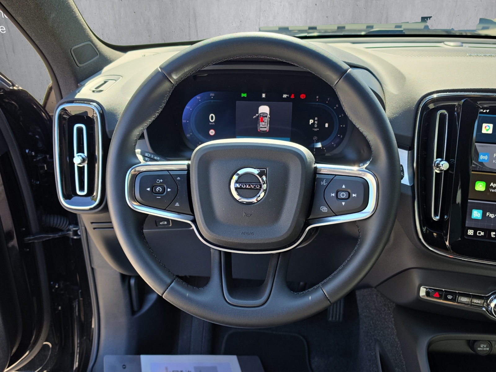 VOLVO XC40 B4 Benzin Mild Hybrid Plus Dark DCT-image-11