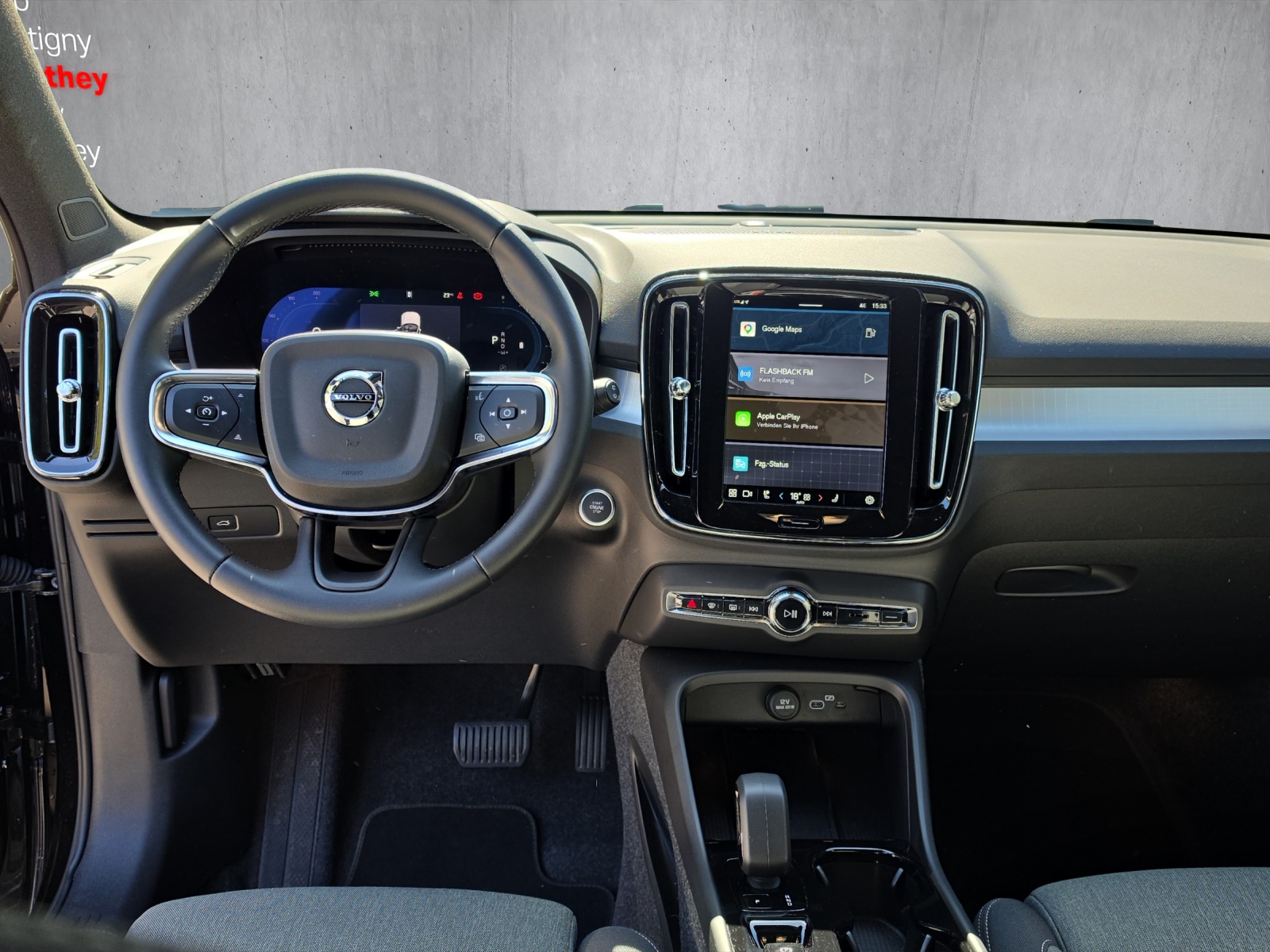 Image VOLVO XC40 XC40 B4 Benzin Mild Hybrid Plus Dark DCT