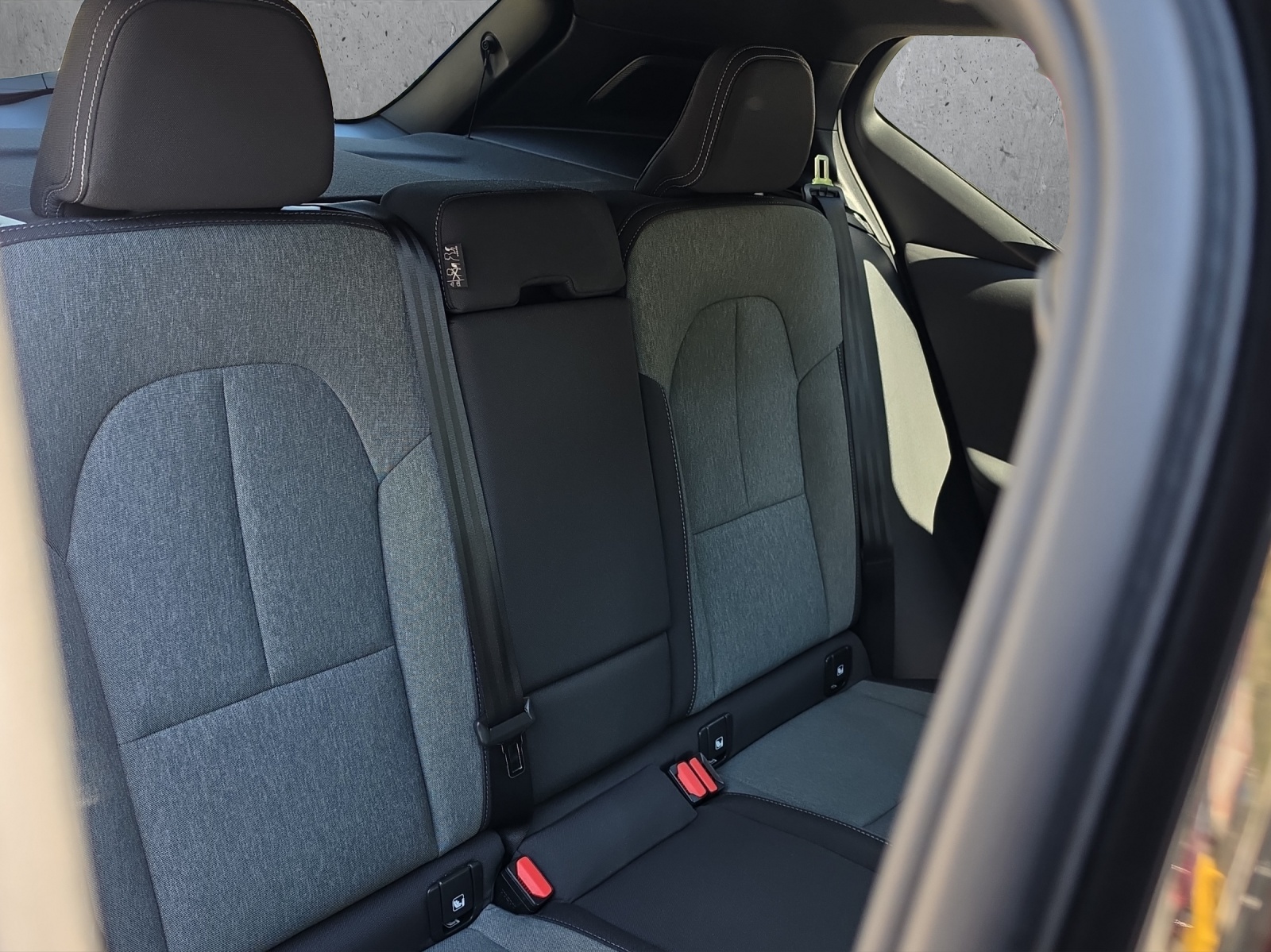 Image VOLVO XC40 XC40 B4 Benzin Mild Hybrid Plus Dark DCT