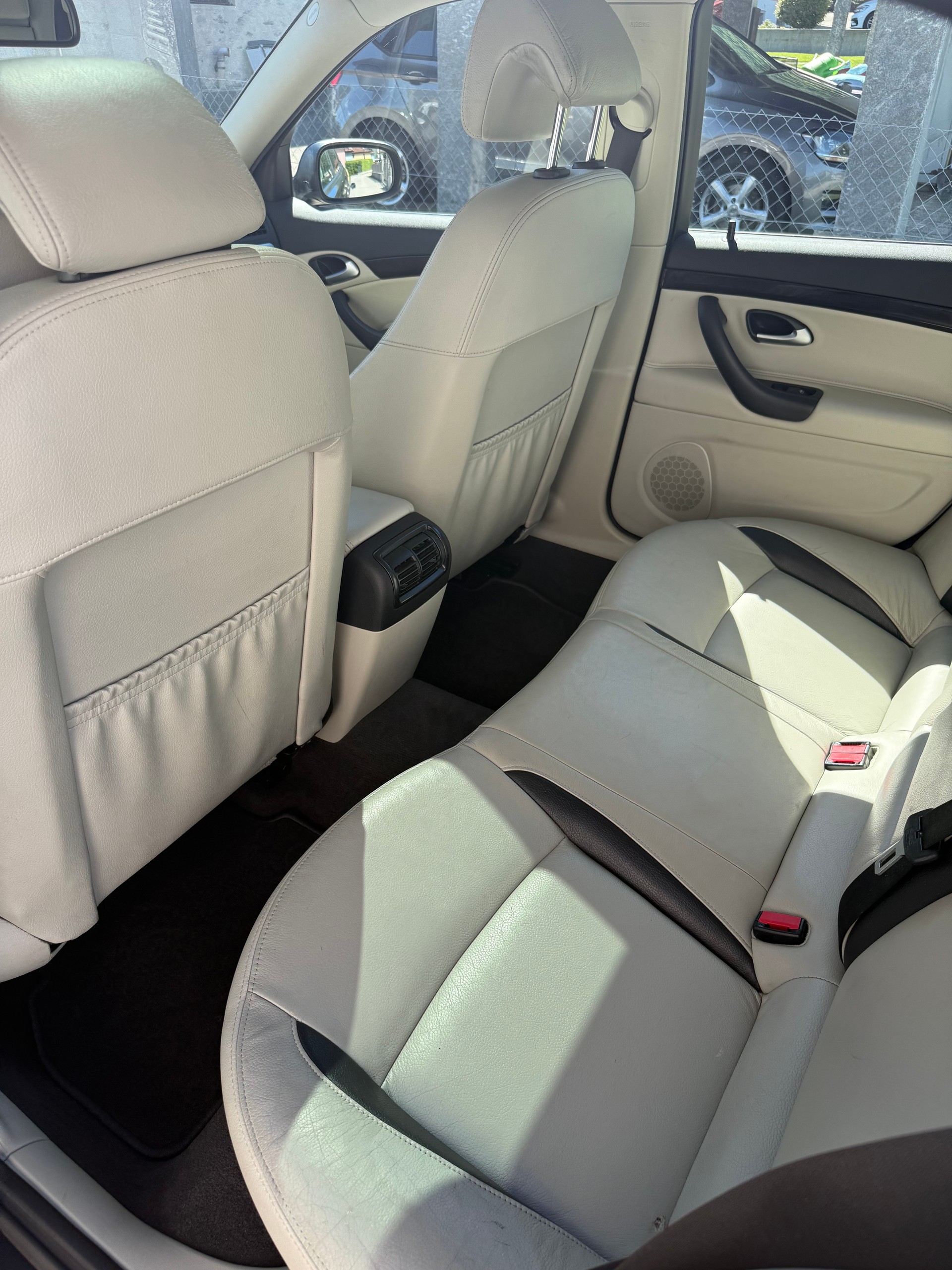 SAAB 9-3 2.8T V6 Aero XWD Automatic-image-13